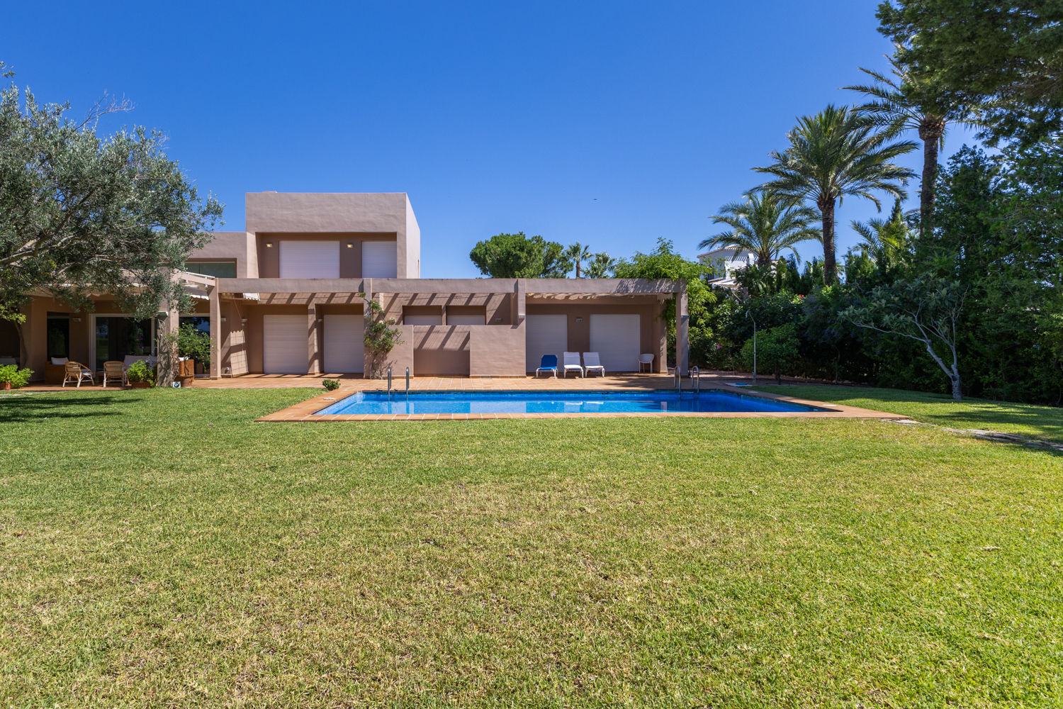 Exklusive Villa im mediterranen Stil mit Panoramablick auf Meer und Berge in Jávea