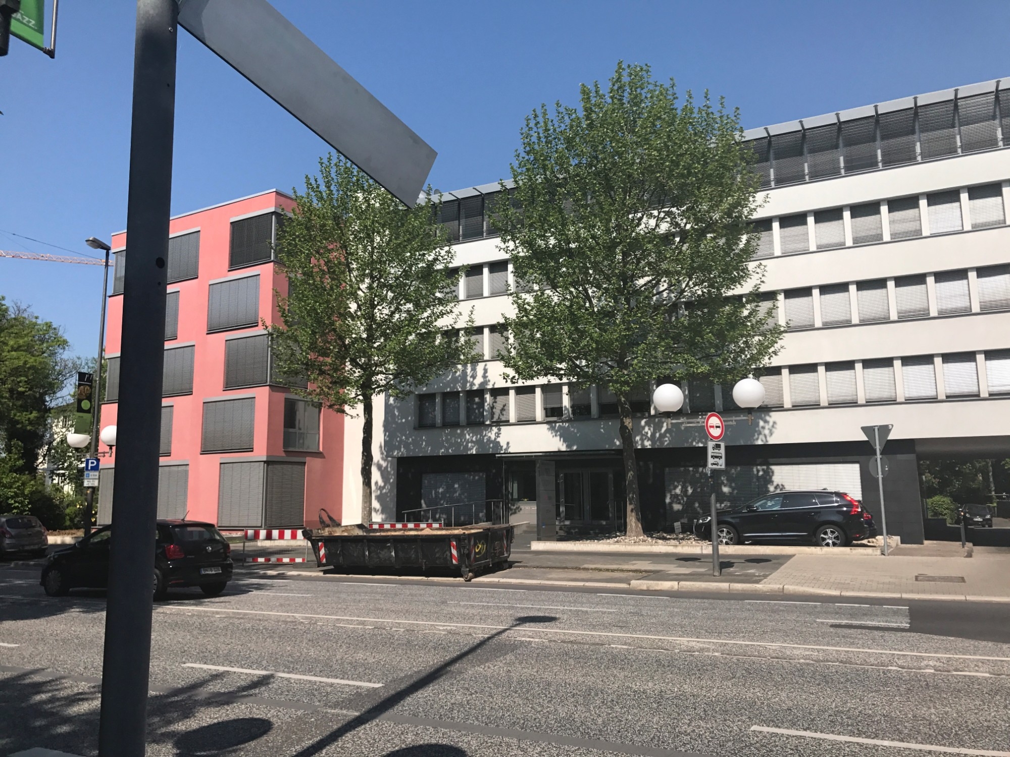 Moderne Büroflächen in Top-Lage zu vermieten!