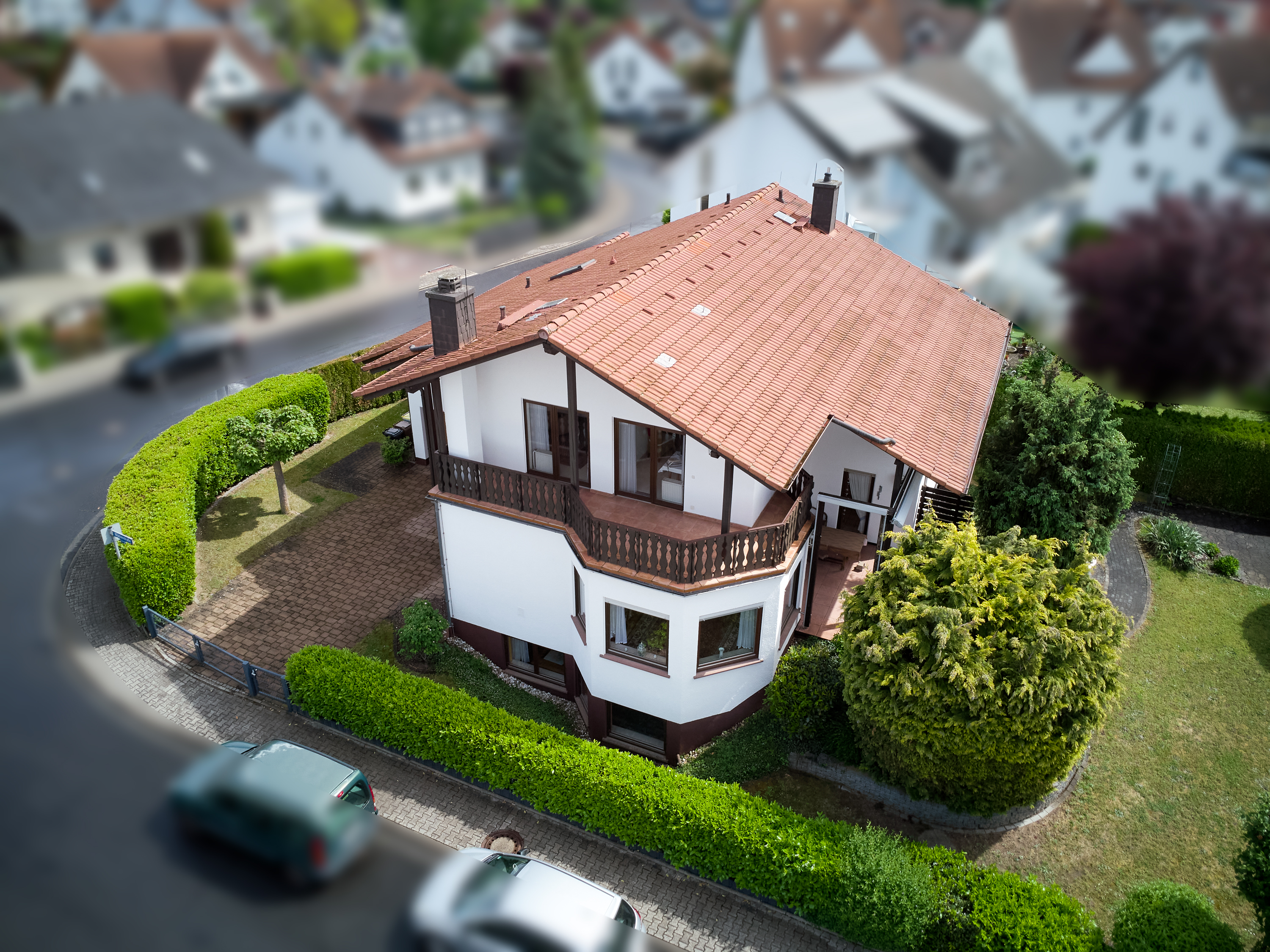 Großzügiges Einfamilienhaus mit Einliegerwohnung, Sauna & großem Grundstück in Langenselbold