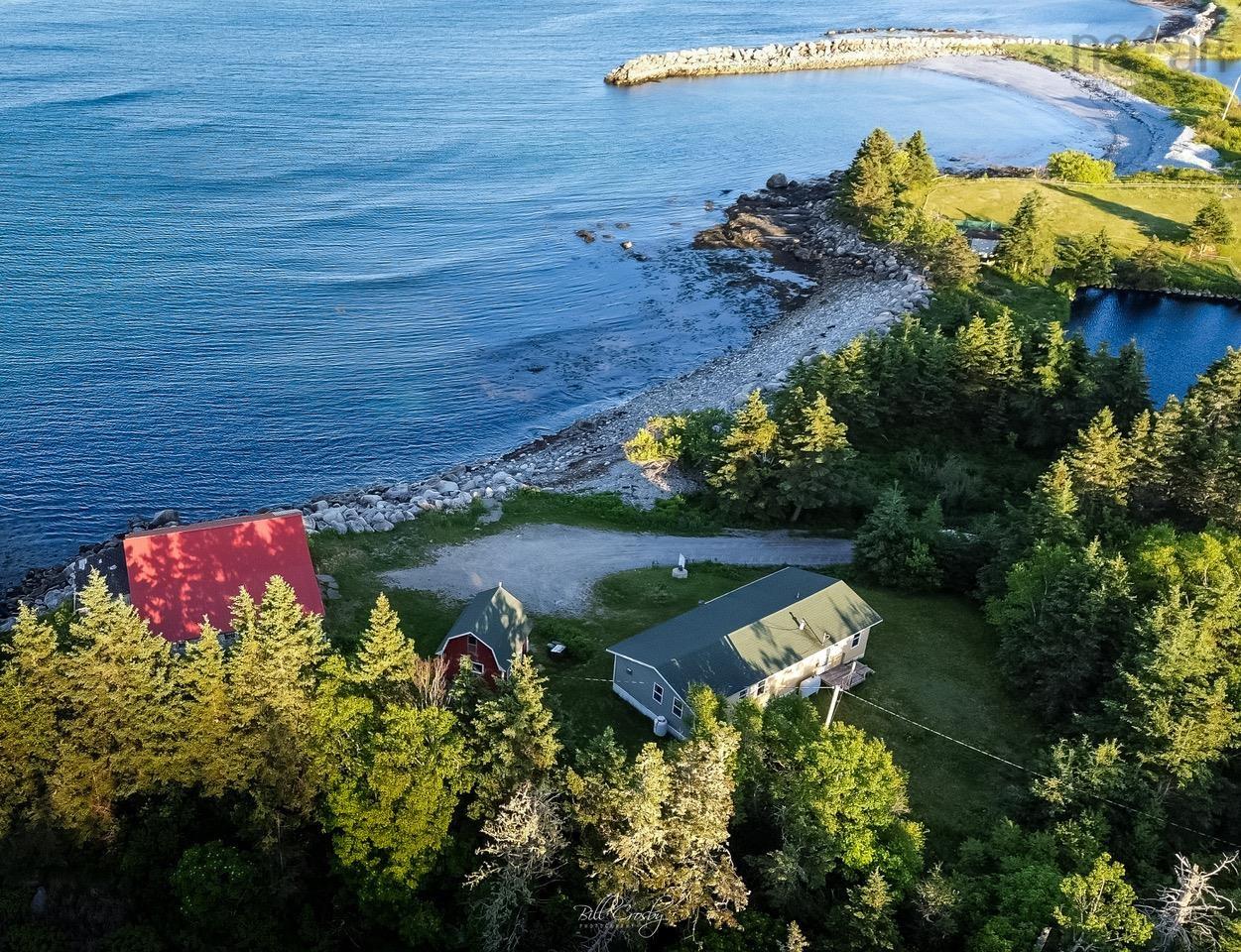 OCEANFRONT RETREAT WITH OUTBUILDINGS