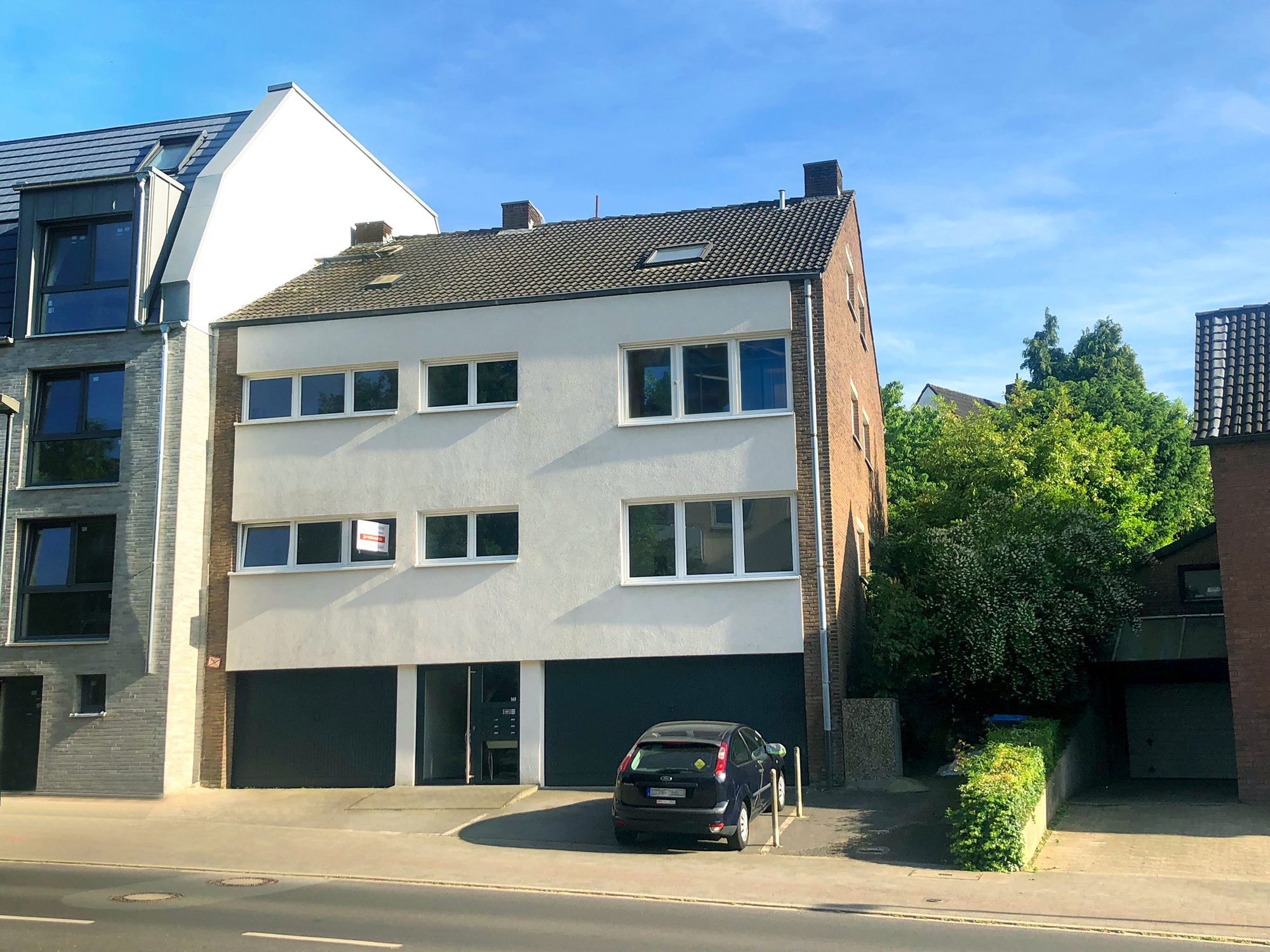 Mehrfamilienhaus mit 5 Wohneinheiten in Düsseldorf-Unterbach