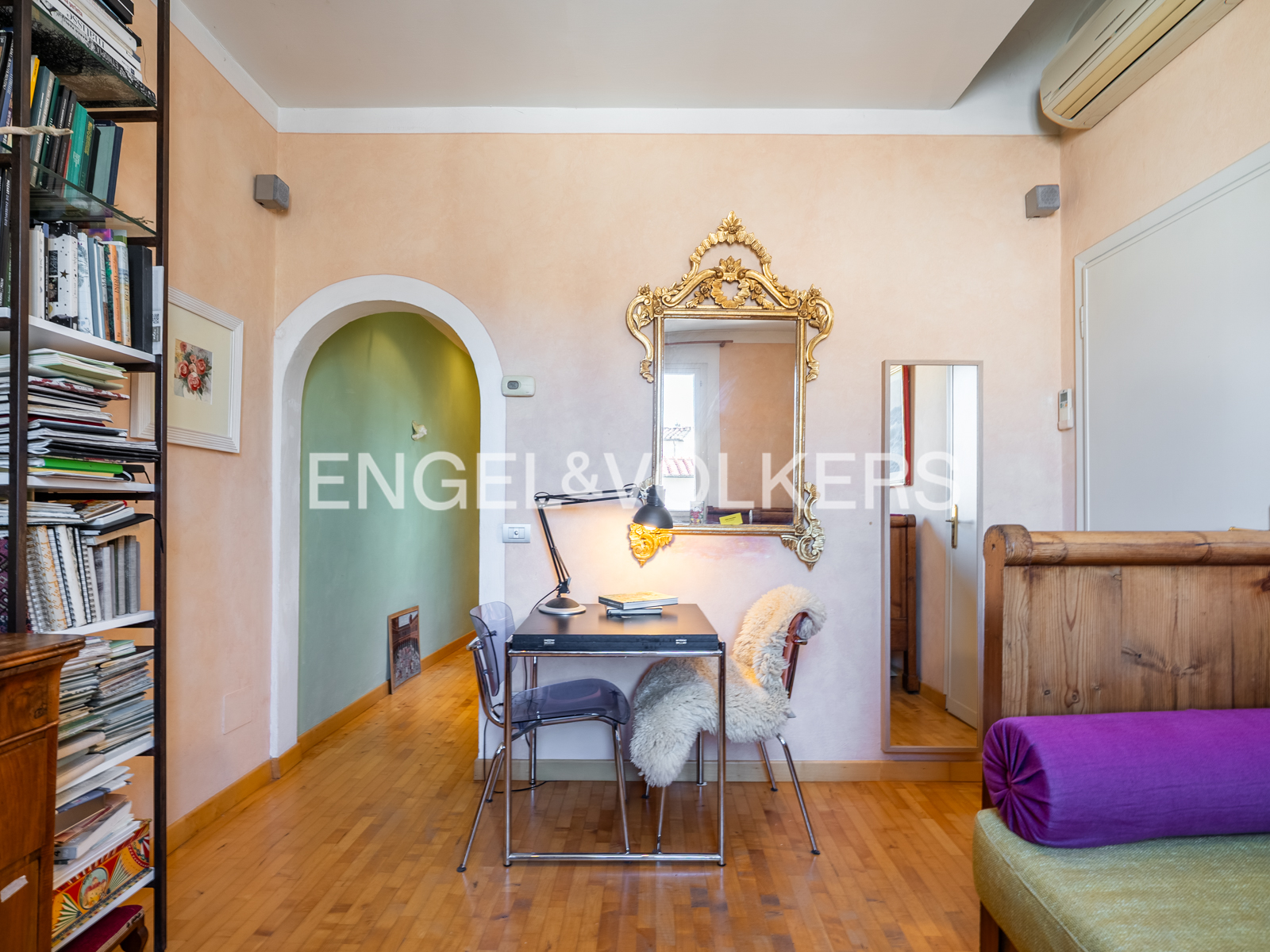 Charmante 3-Zimmer-Wohnung im Herzen des Florentiner Oltrarnoviertels