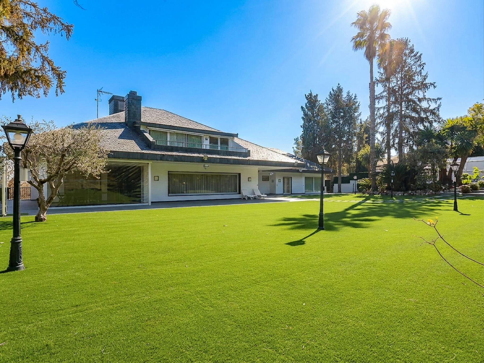 Exclusive and Wonderful Single-Family Home in Sant Cugat - golf area