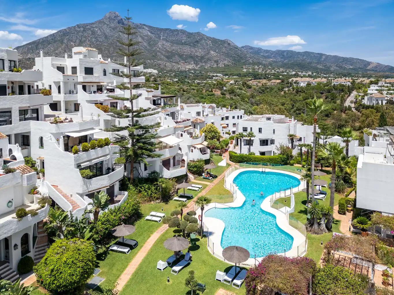Turnkey Golden Mile Townhouse with Sea Views and Private Rooftop Solarium