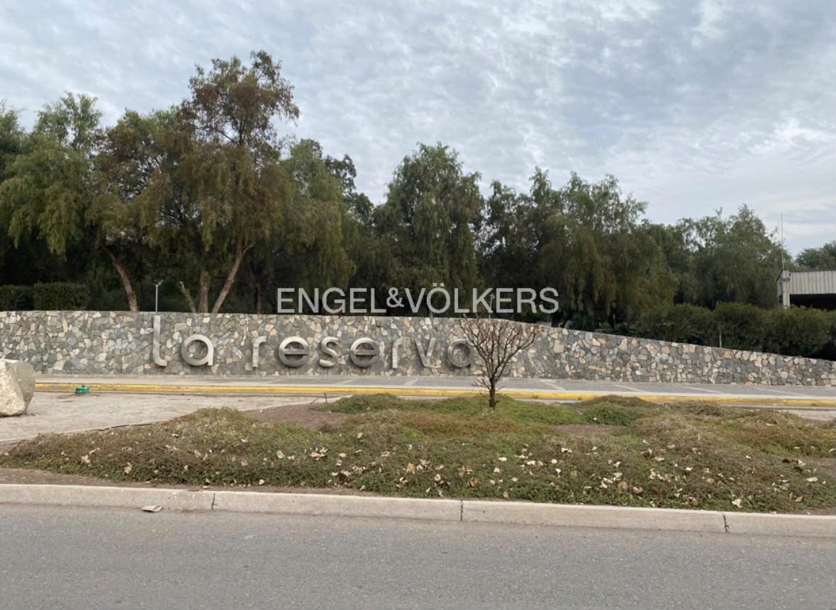 Sitio con gran vista, La Reserva