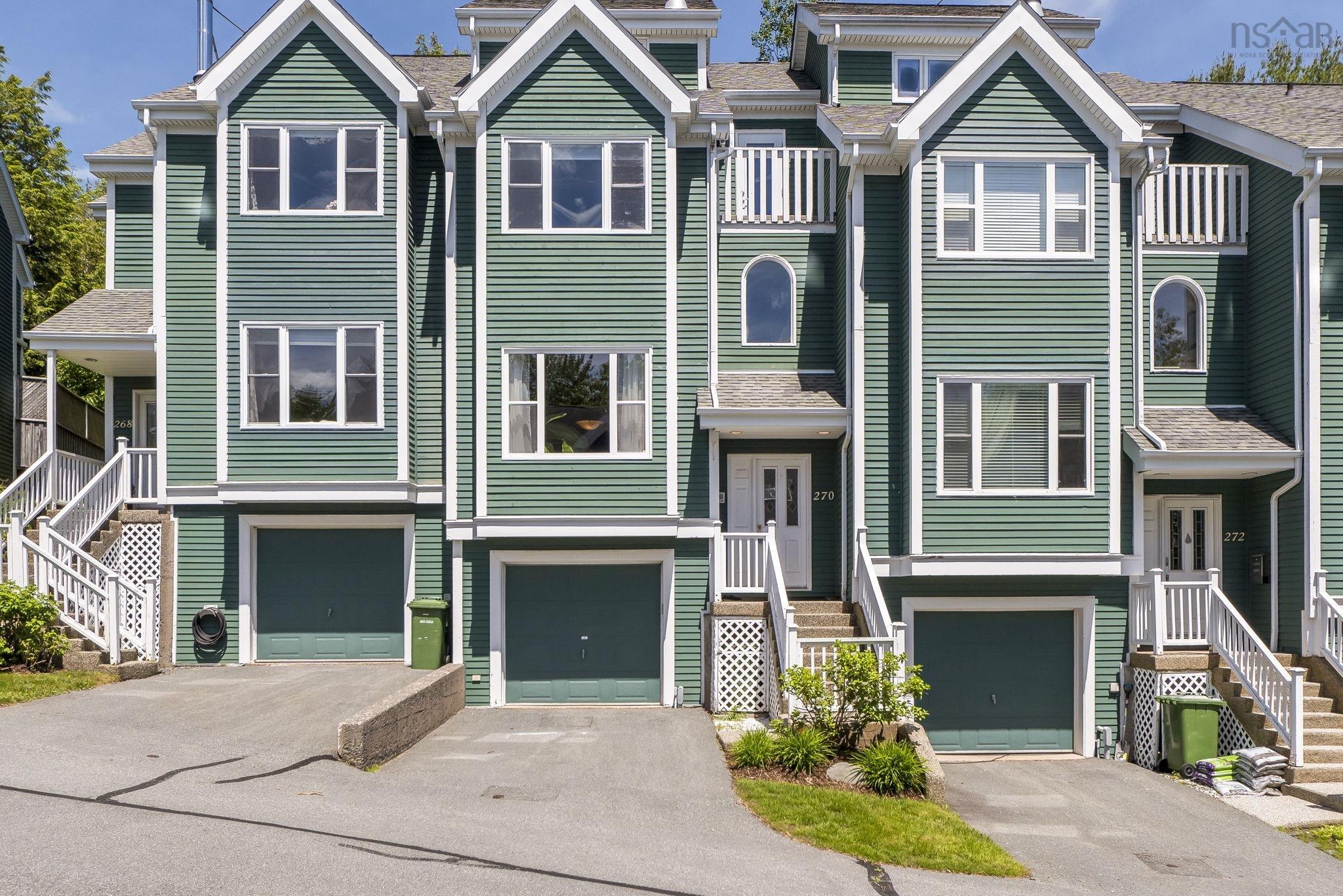 Spacious Townhouse in a Highly Sought-After Community