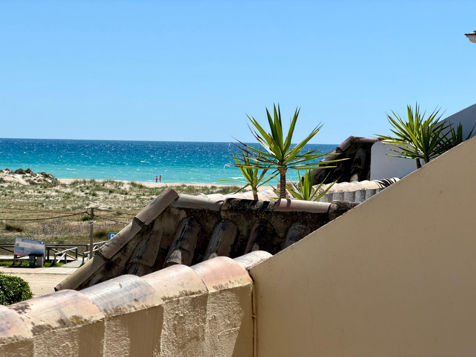 Beautiful duplex with sea views in Zahara de los Atunes