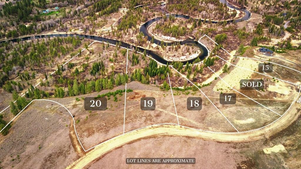 A Rare Riverfront Homesite In Premier Private Community