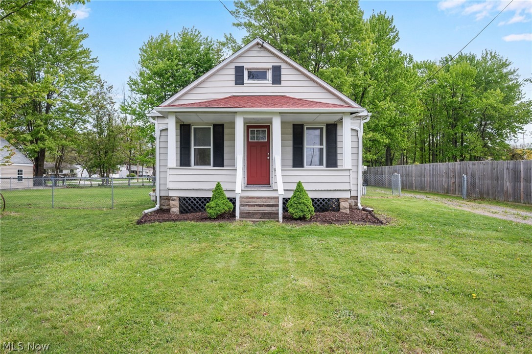 Updated Ranch on a Double Lot in Painesville
