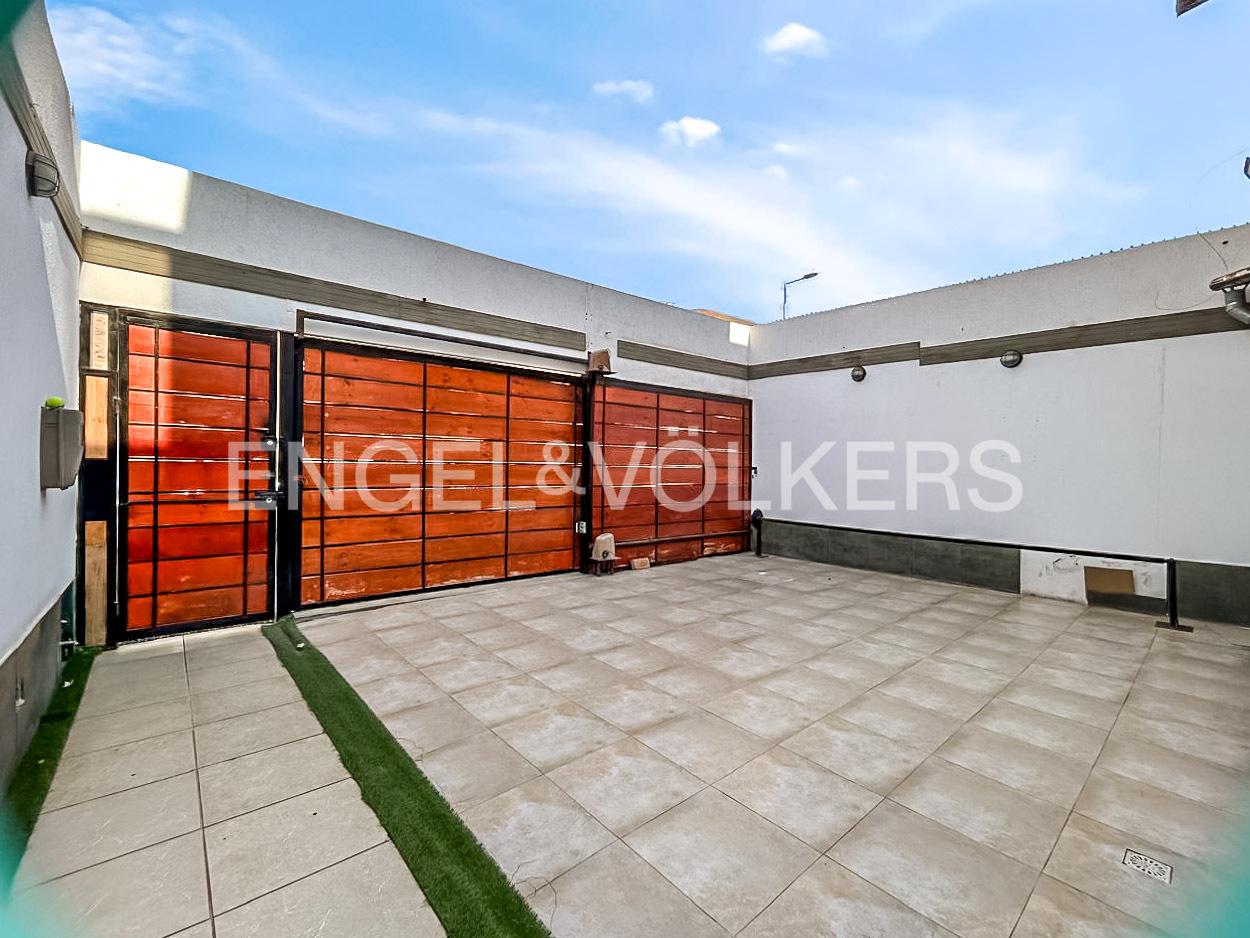 Casa en Venta, 4 dormitorios en suite - Alto Gran Vía