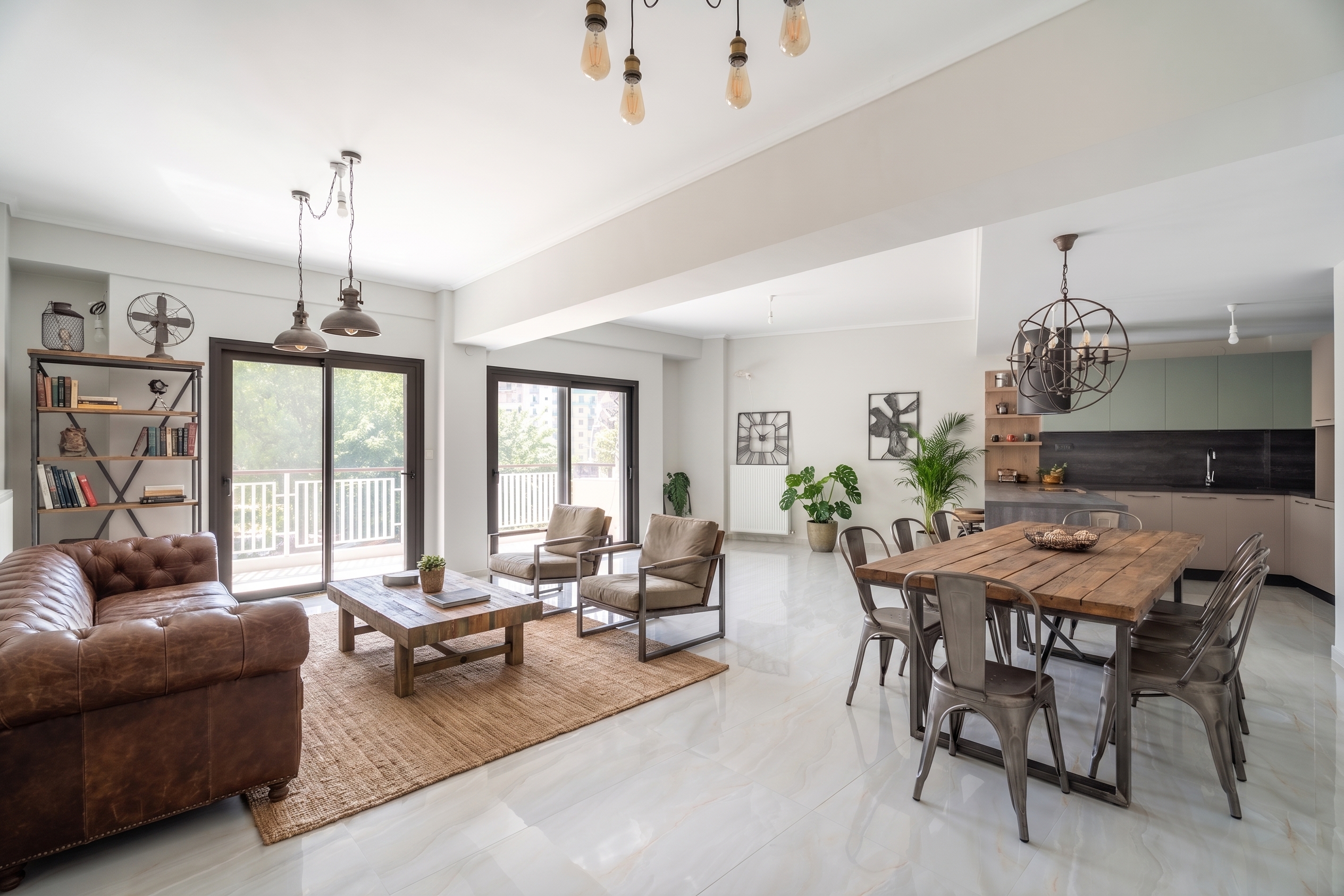 Renovated apartment of 165 sq.m. in Kamara