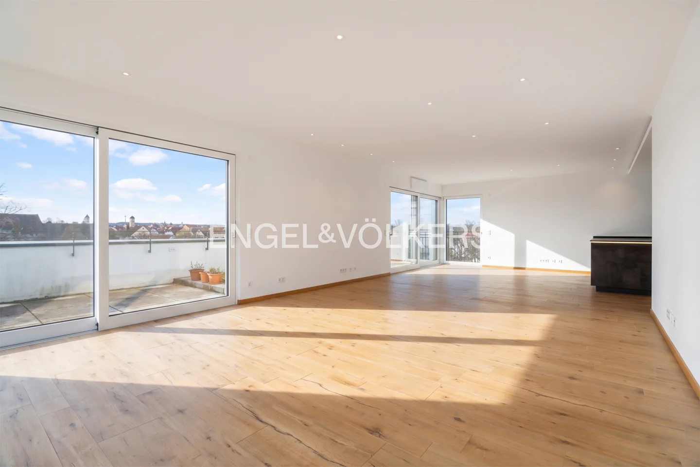 Luxus, Lage und Aussicht - Penthouse für höchste Ansprüche - Photo 3