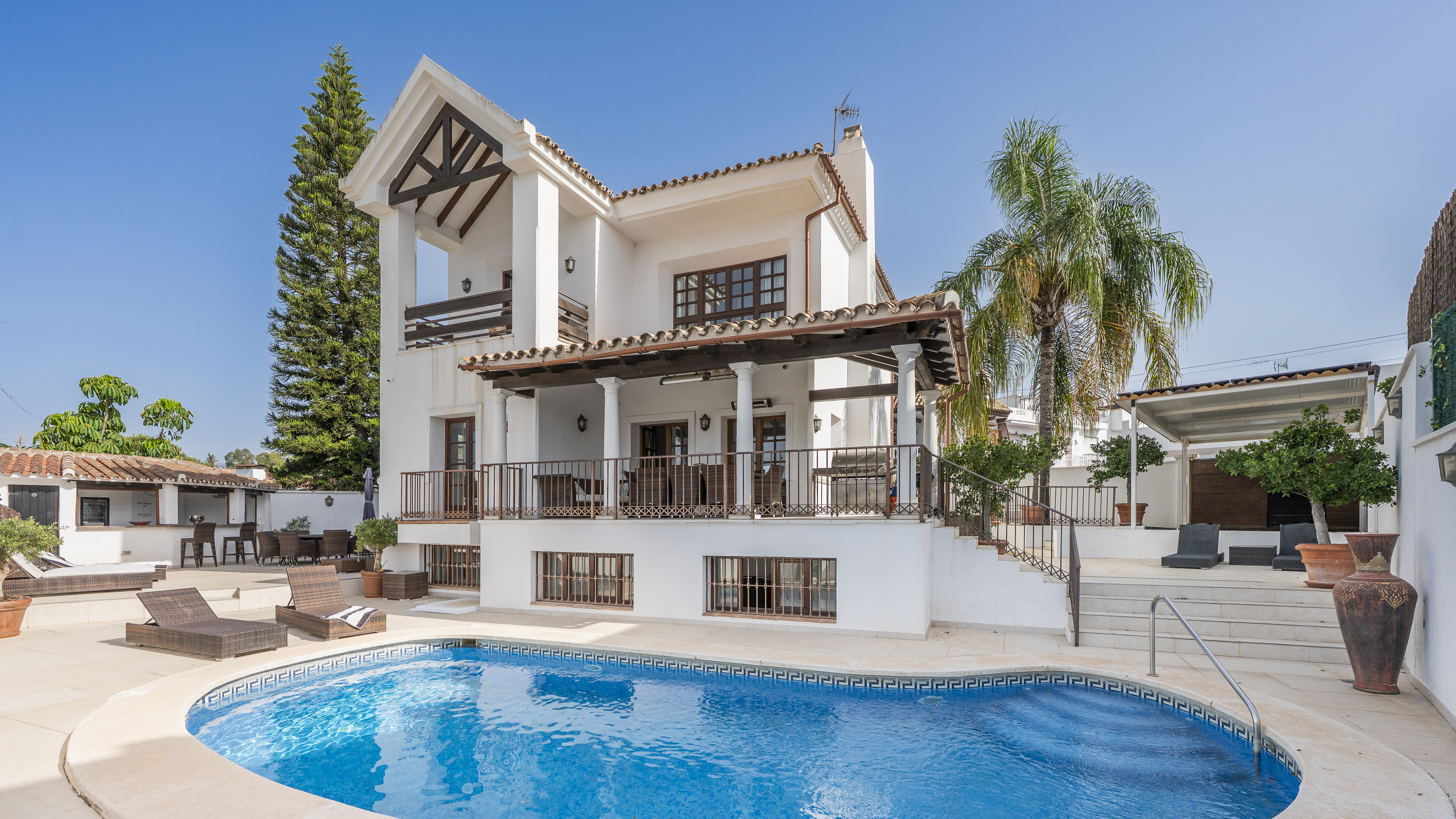 San Pedro Beachside Villa Within Walking Distance of Amenities, Schools, and the Sea