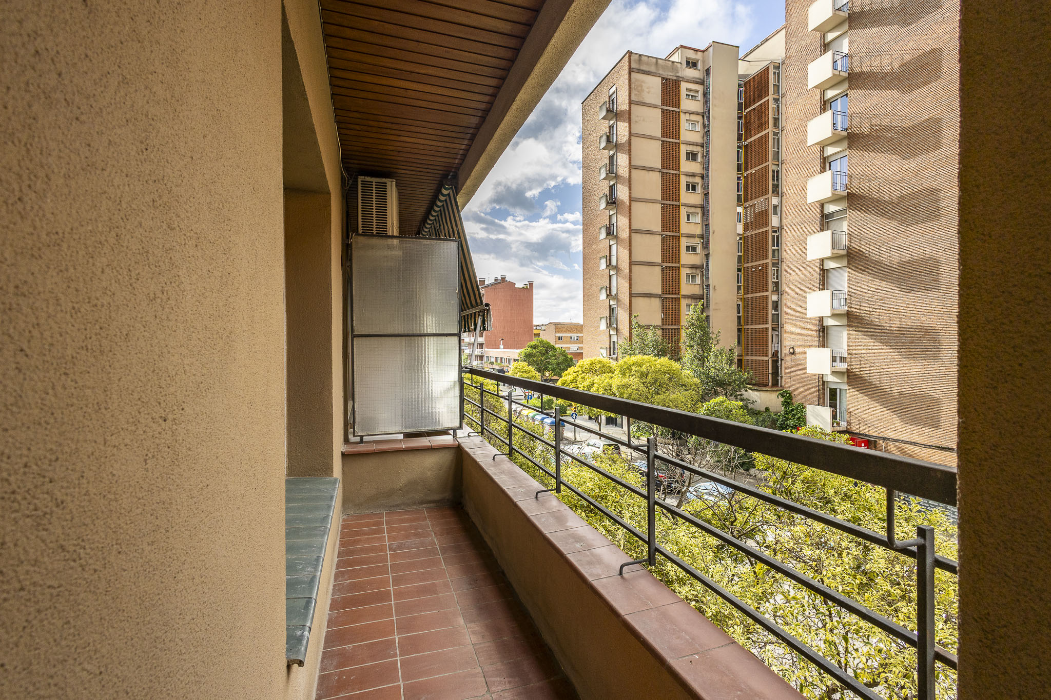 100 m² apartment to renovate on Barcelona Avenue