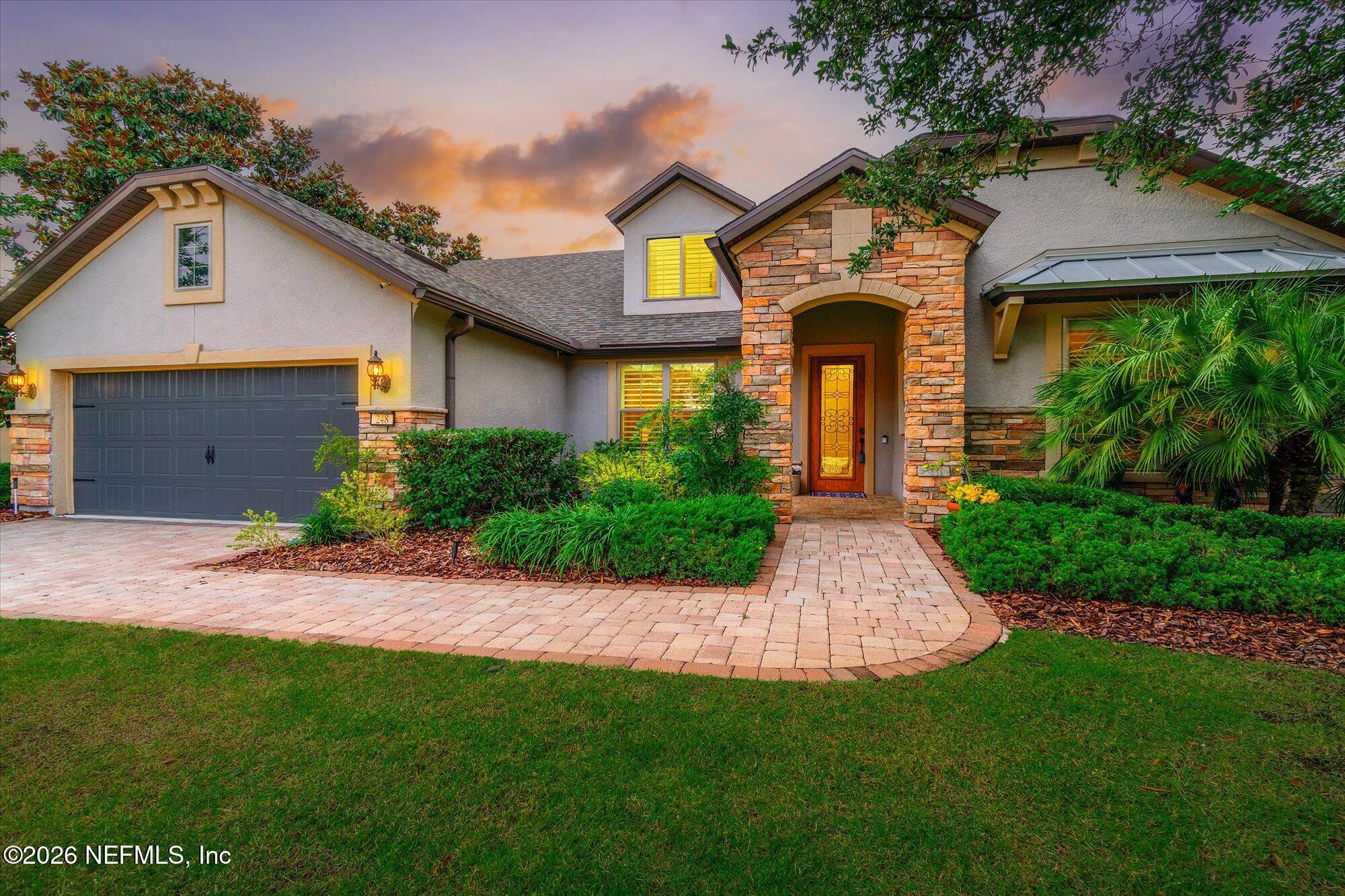 Sophisticated Living, Resort Amenities