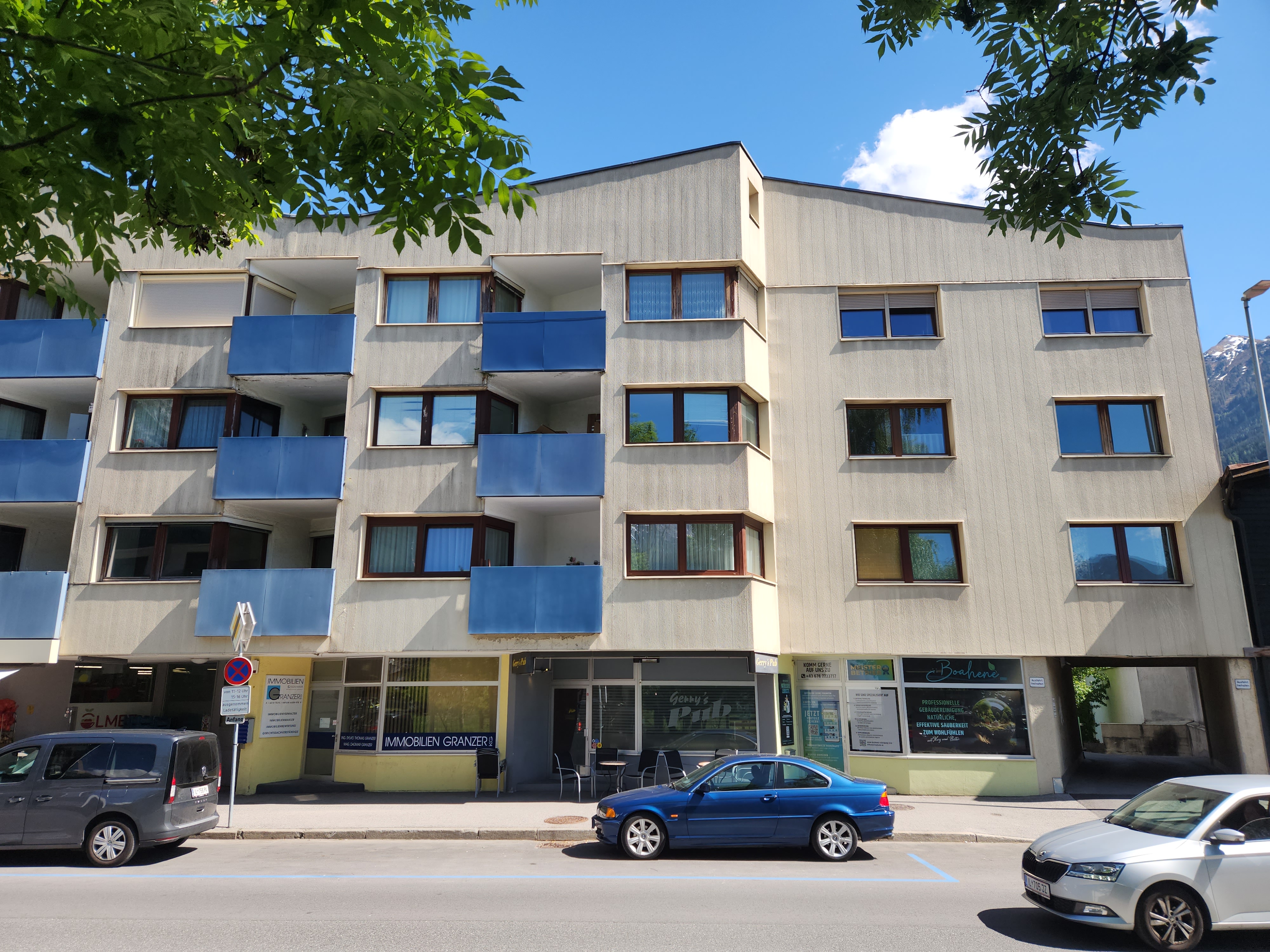 2-bedroom apartment in a central location