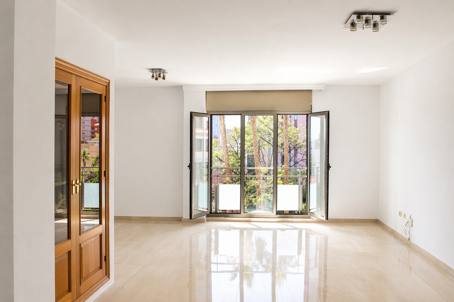 Spacious and centrally located apartment