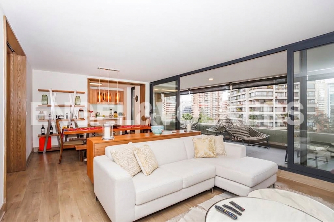 Departamento casi nuevo en barrio El Golf