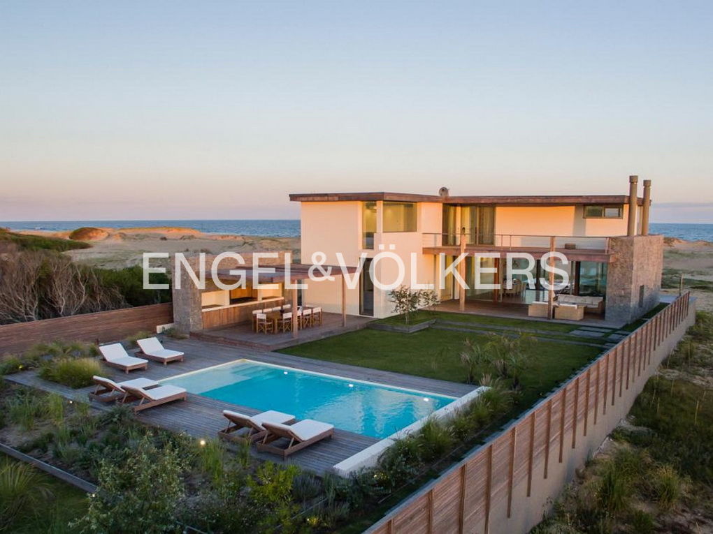 A jewel on the seafront