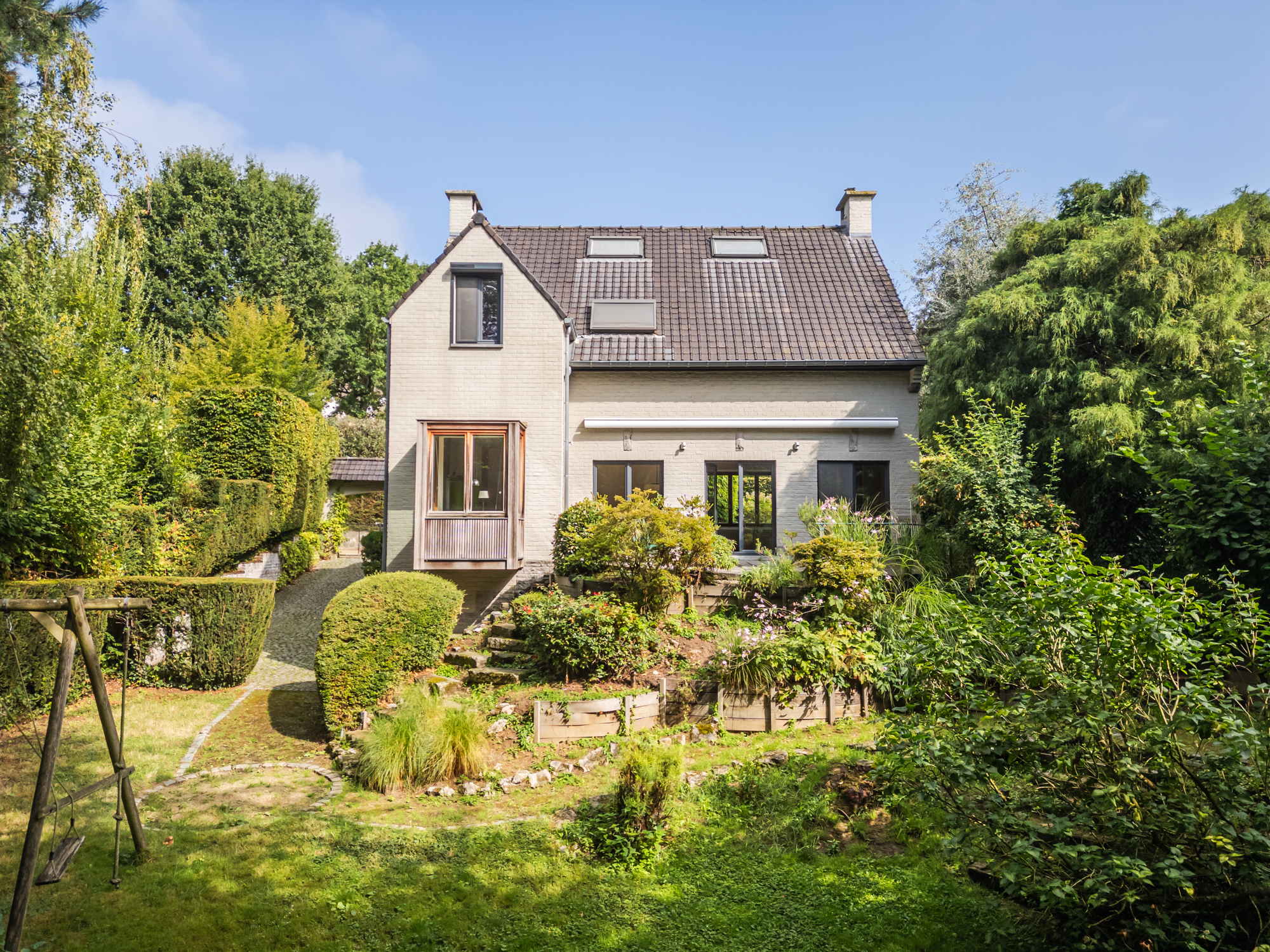 Élégante villa familiale avec jardin plein sud