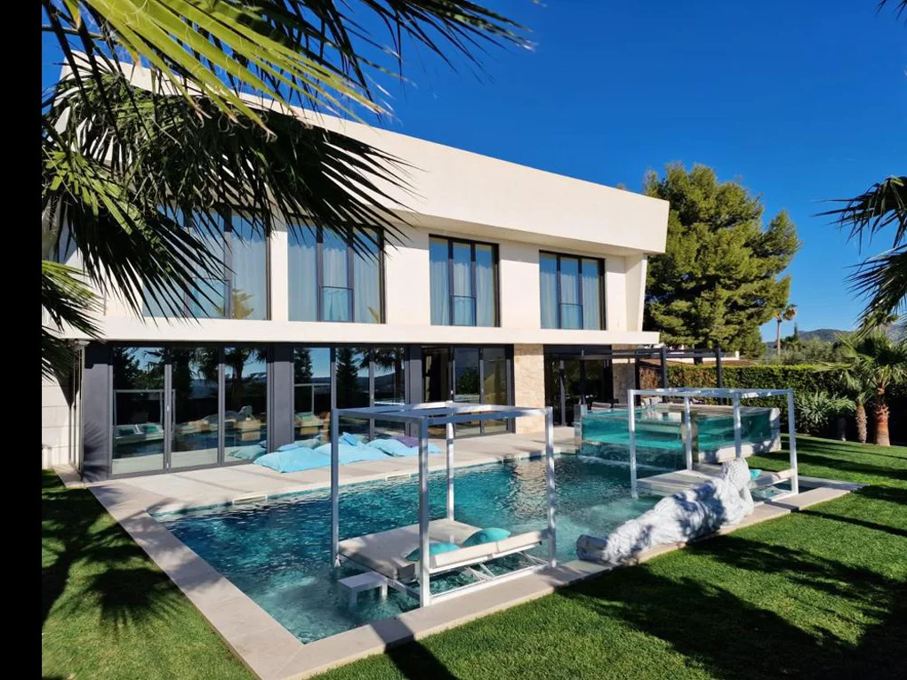 Modern family villa with beautiful views