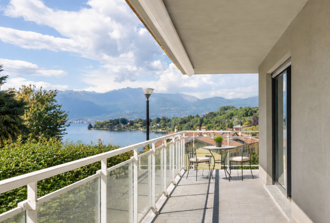 Elegante appartamento con vista lago