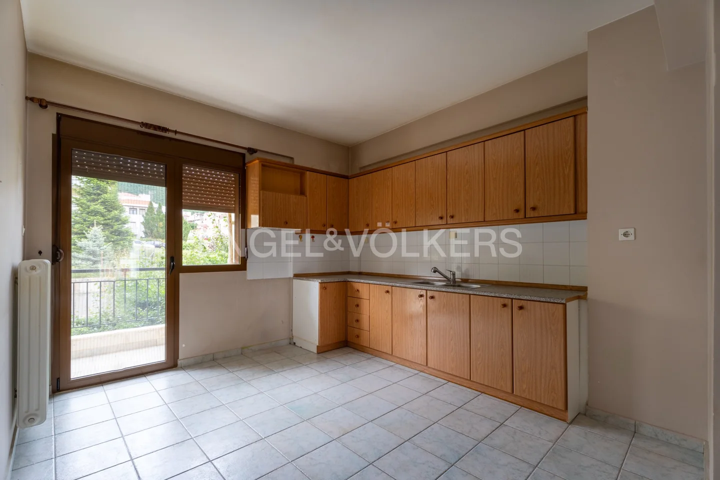 Practical maisonette in the center of Polygyros