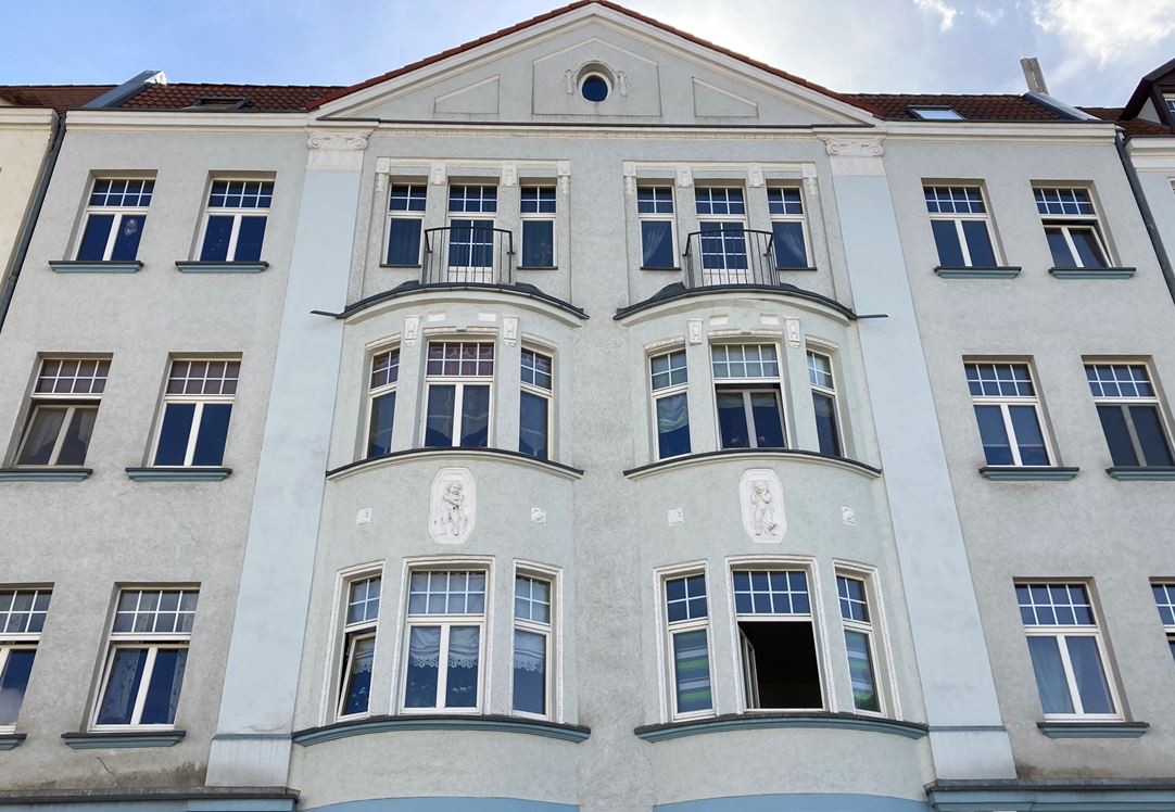 Dachgeschosswohnung mit Terrasse und Domblick - Wohnen über den Dächern von Magdeburg