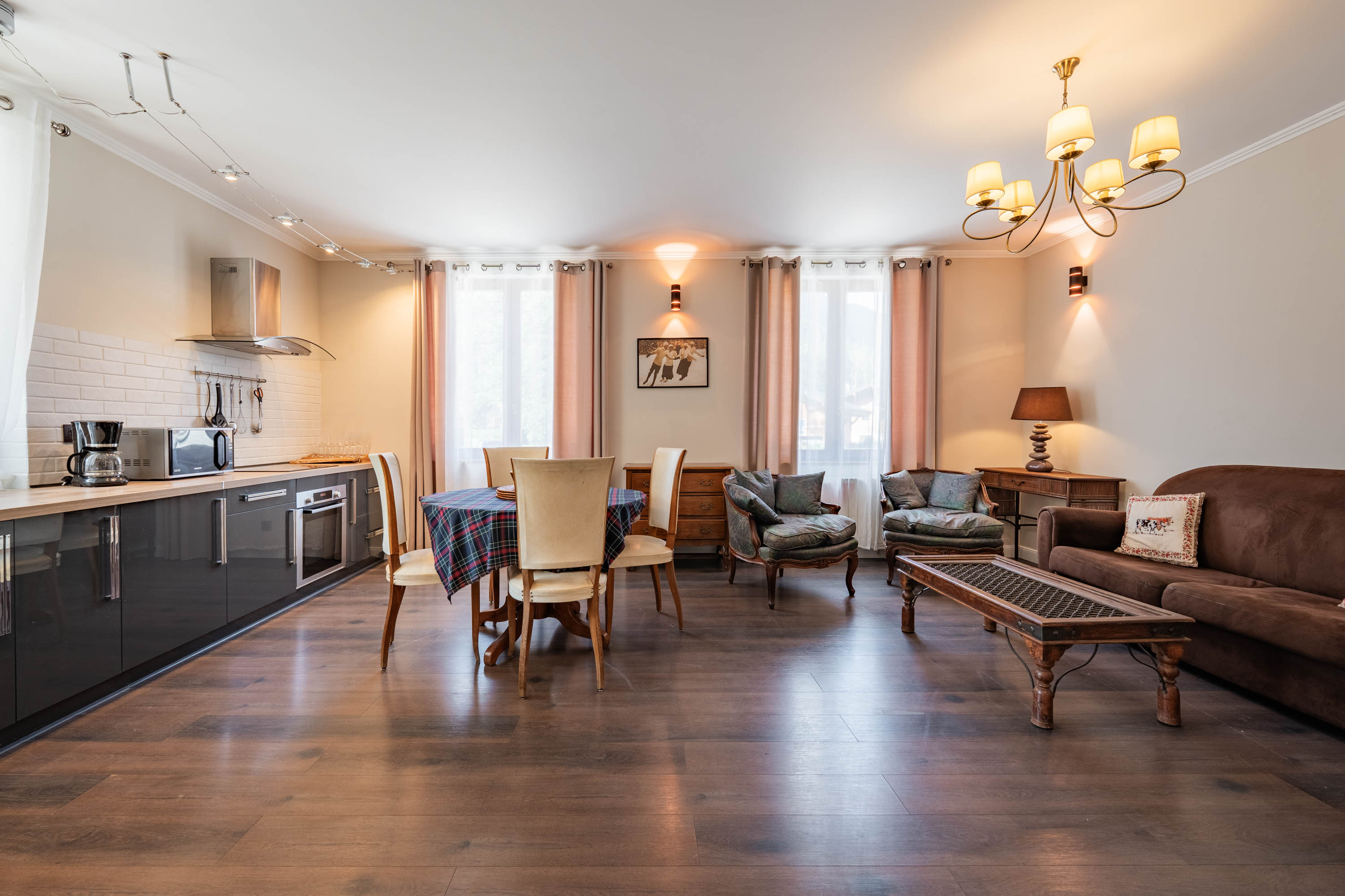 Charming apartment in the heart of the sought-after hamlet of Vallon d’en Bas, in Samoëns.