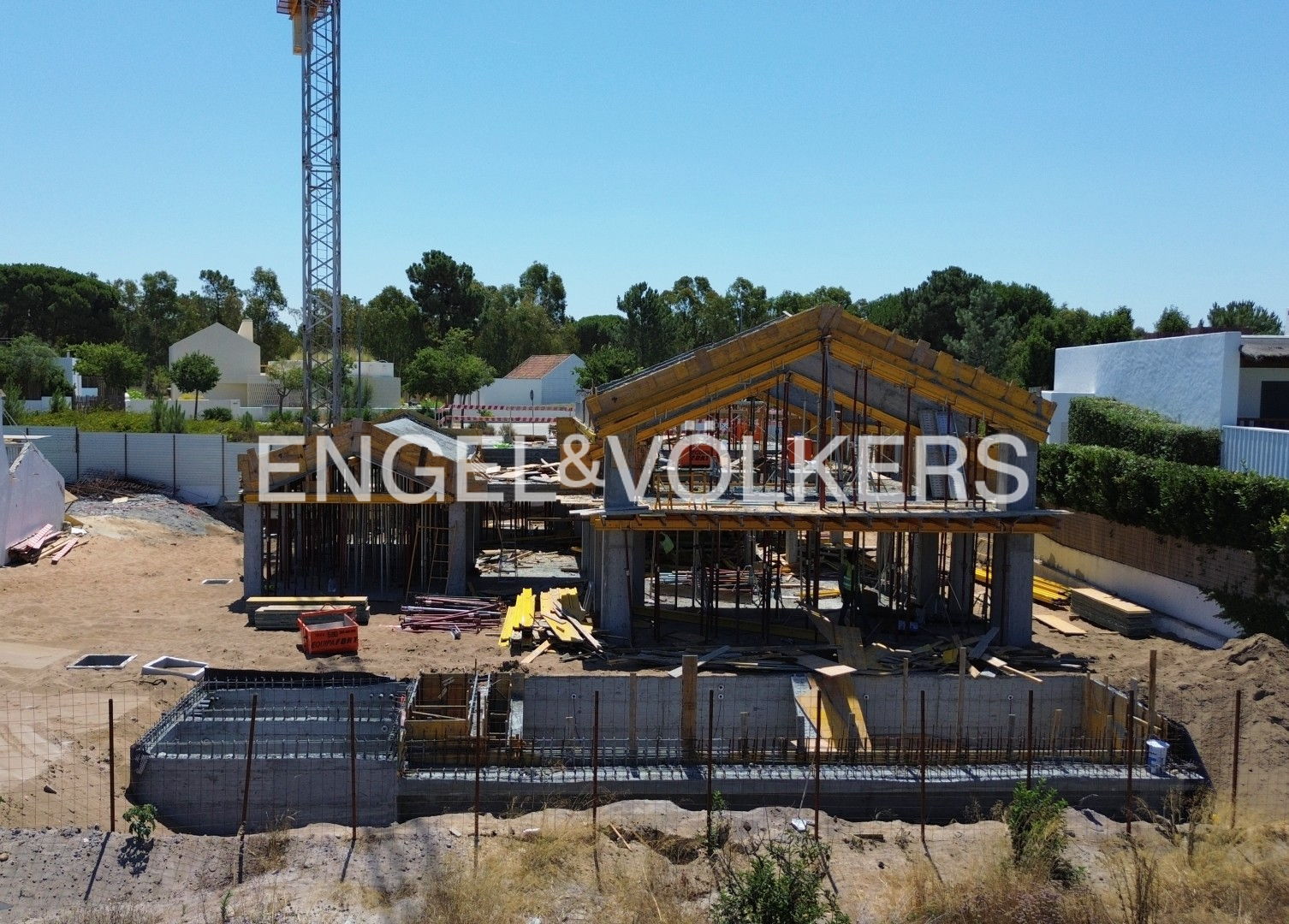 5 bedroom villa under construction in Comporta
