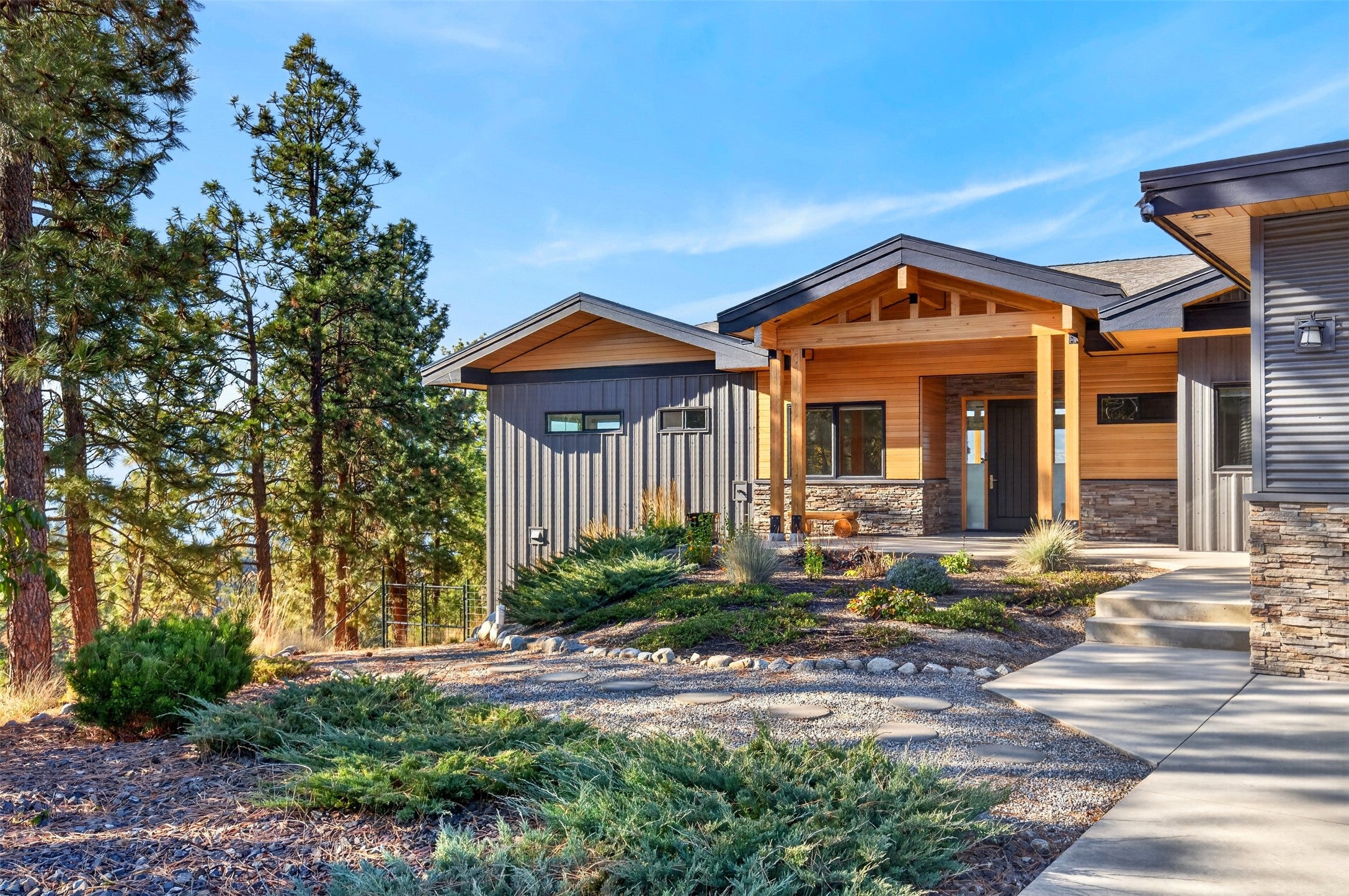 A Secluded Sanctuary in the Okanagan
