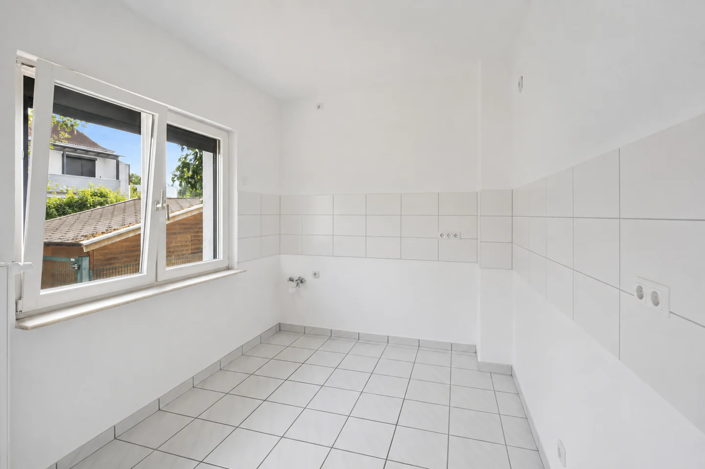 Großzügiges Reihenendhaus mit Wintergärten und ausgebautem Dachgeschoss - Foto 2
