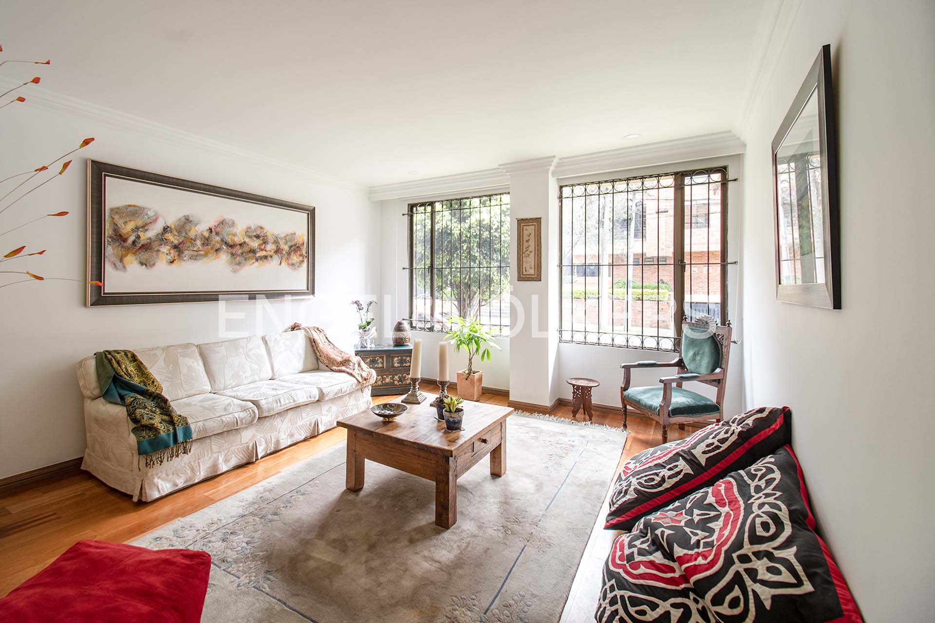 Apartamento con terraza para venta en Chicó Navarra