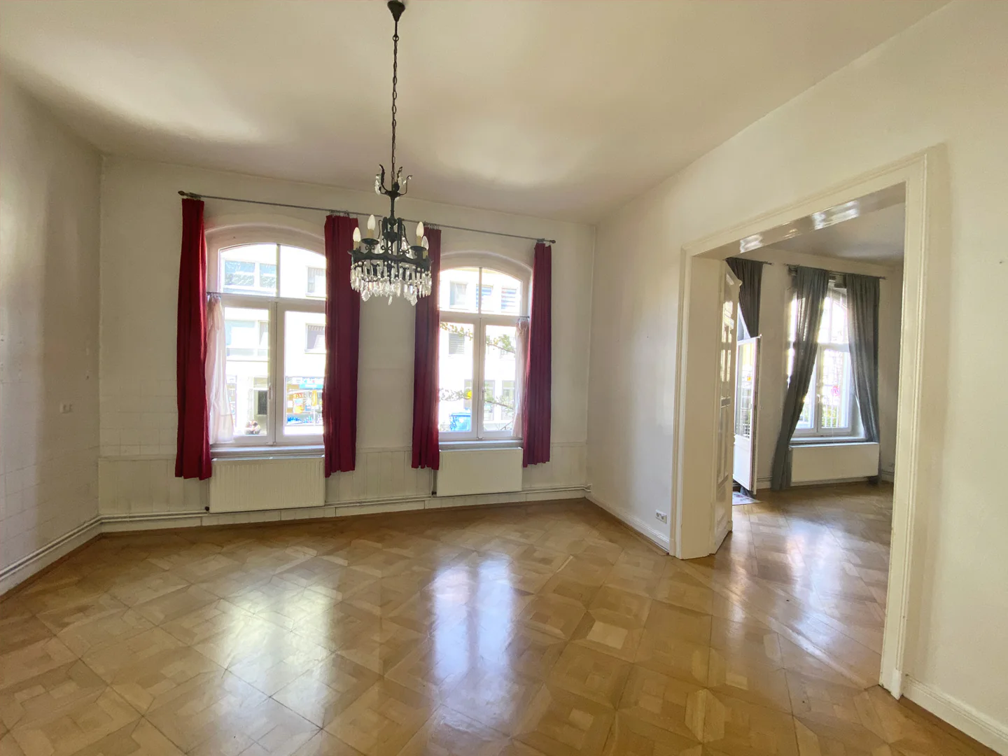 Oststadt: Mietwohnung: Altbau-Juwel im Herzen der Stadt - Foto 3