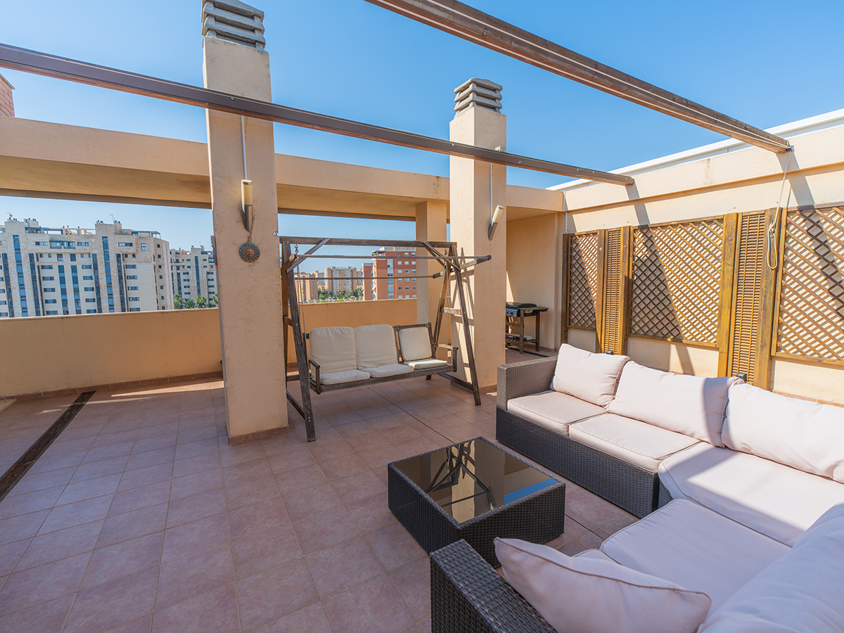 Beeindruckendes Penthouse von exquisiter moderner Eleganz