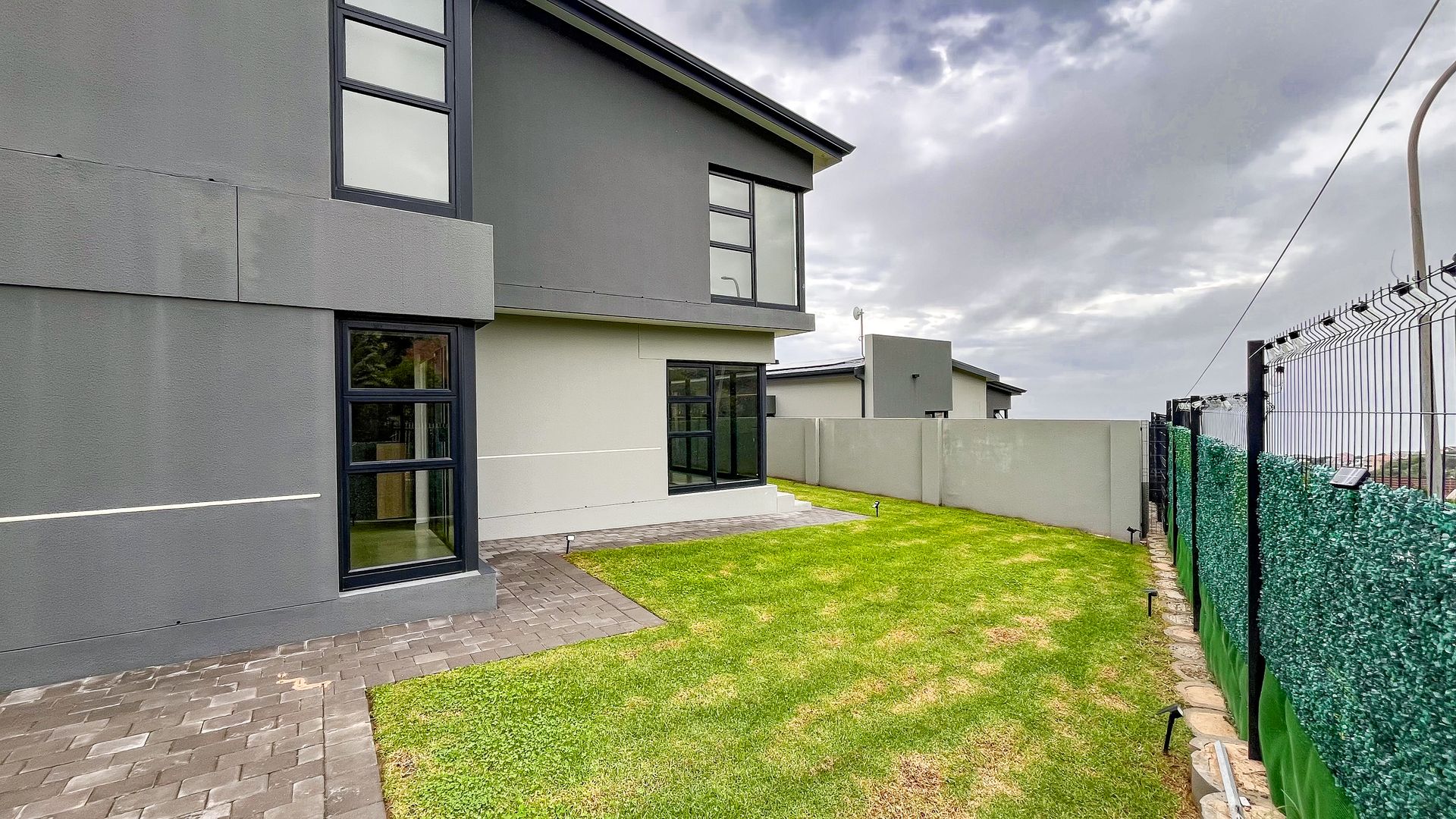 Stunning 4-Bedroom, 4-Bathroom Home in Dana Bay