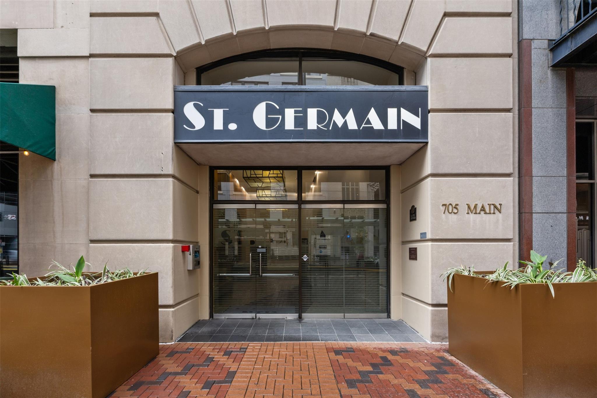 Historic Downtown Houston Loft at St. Germain