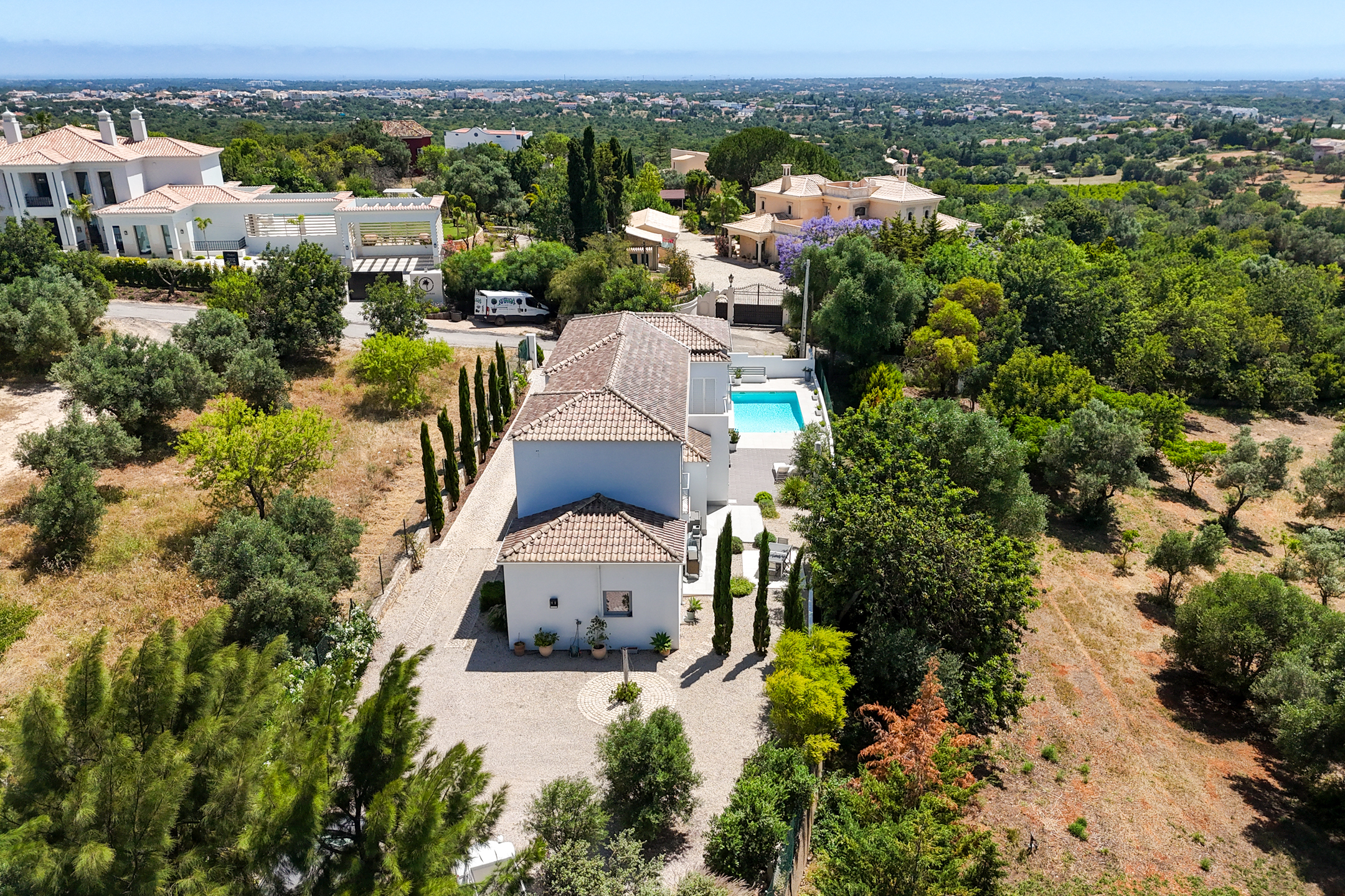 Luxury 3-bedroom Villa with Sea Views in Loulé