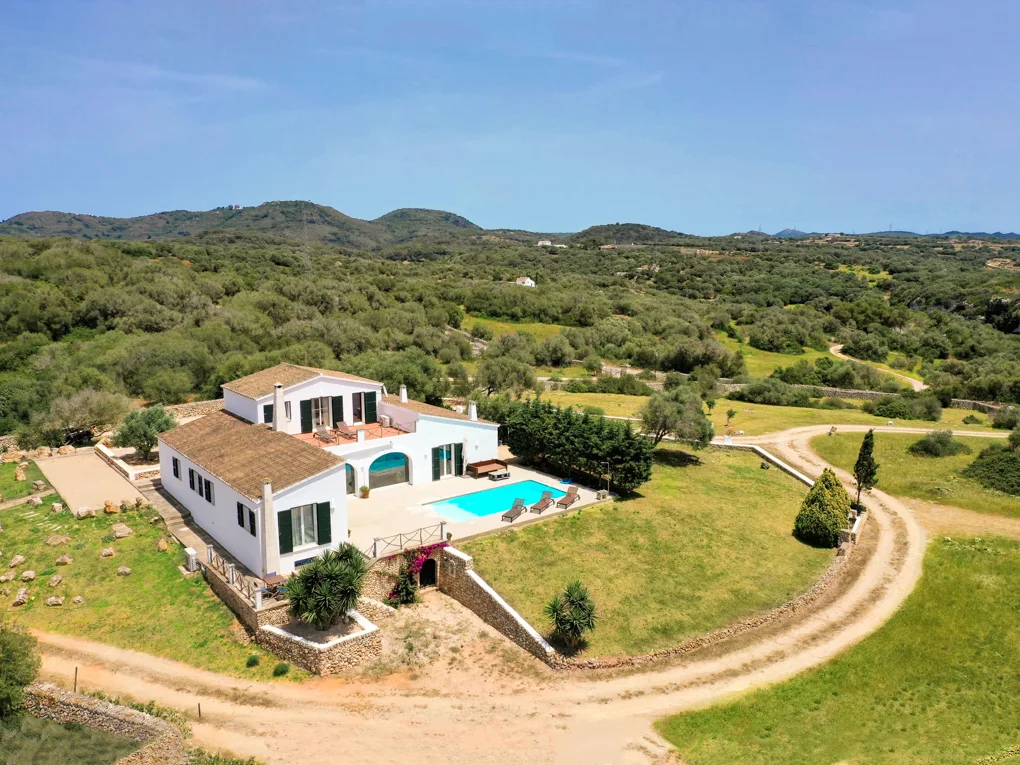 Monthly rent - Wonderful villa in a privileged environment in Ferreries, Menorca
