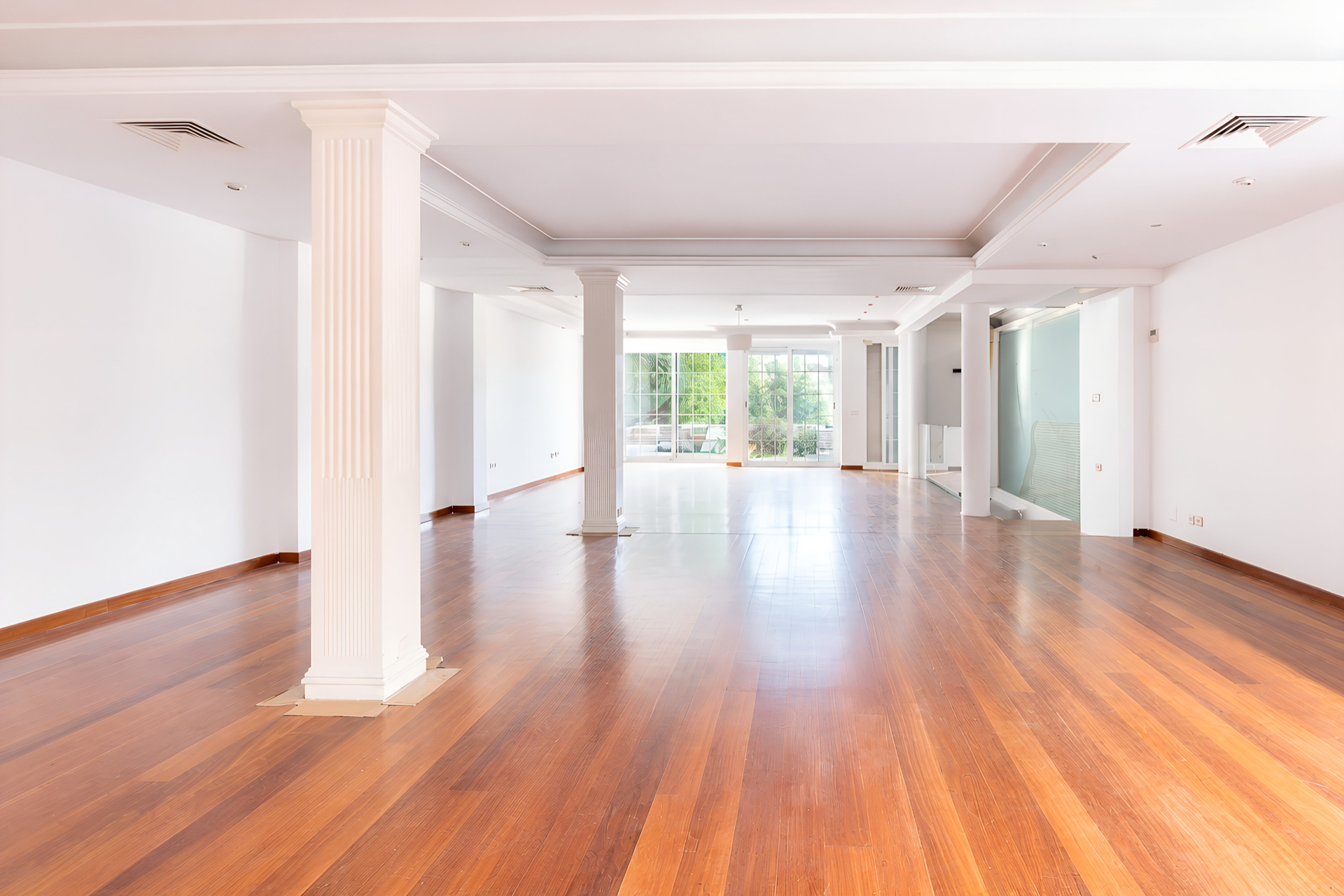 Spectacular 600 m² detached villa with garden, pool, and panoramic views in Conde de Orgaz