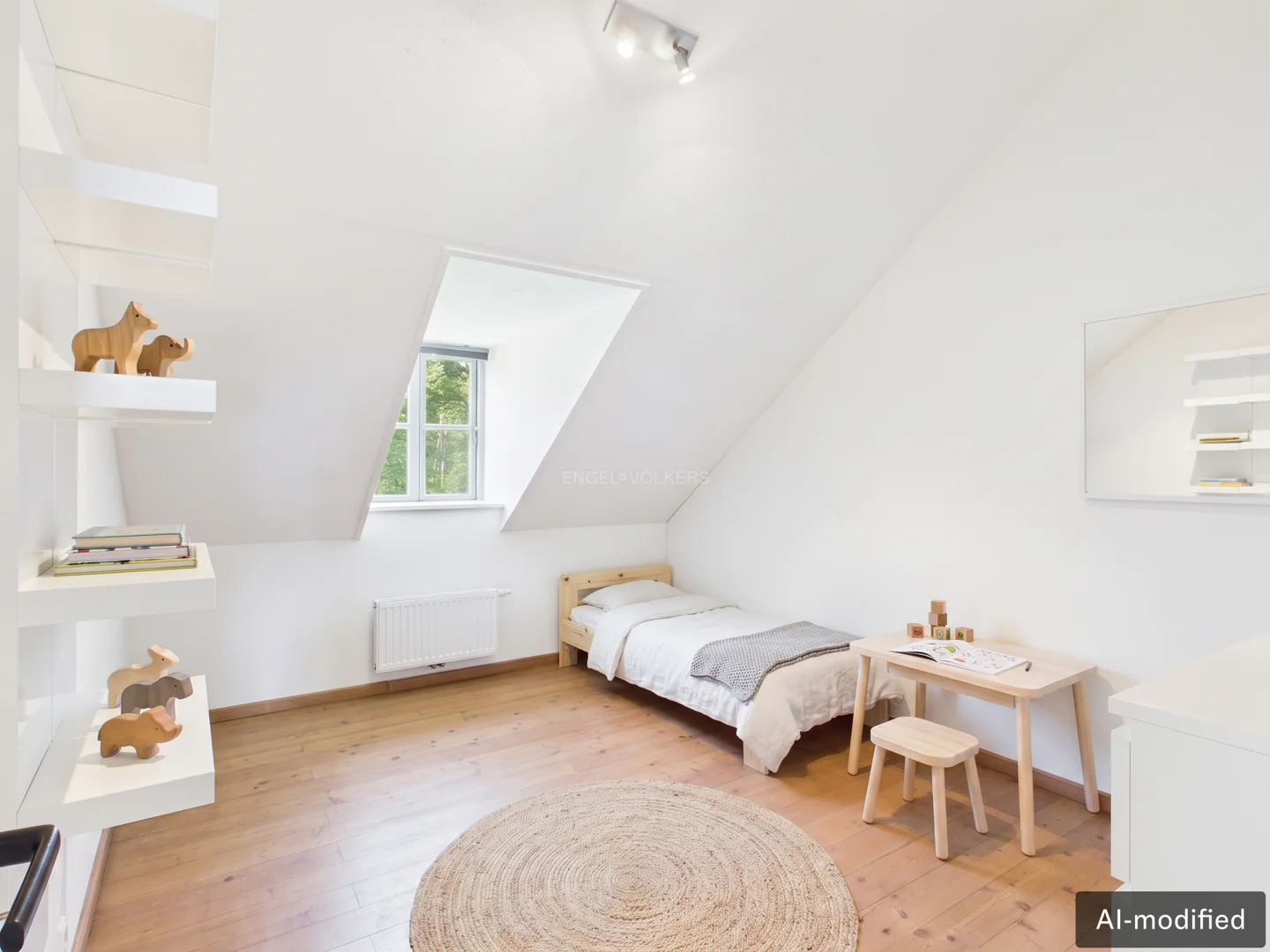 Denkmalgeschütztes Bauernhaus mit trendiger Architektur in absoluter Alleinlage - Photo 5
