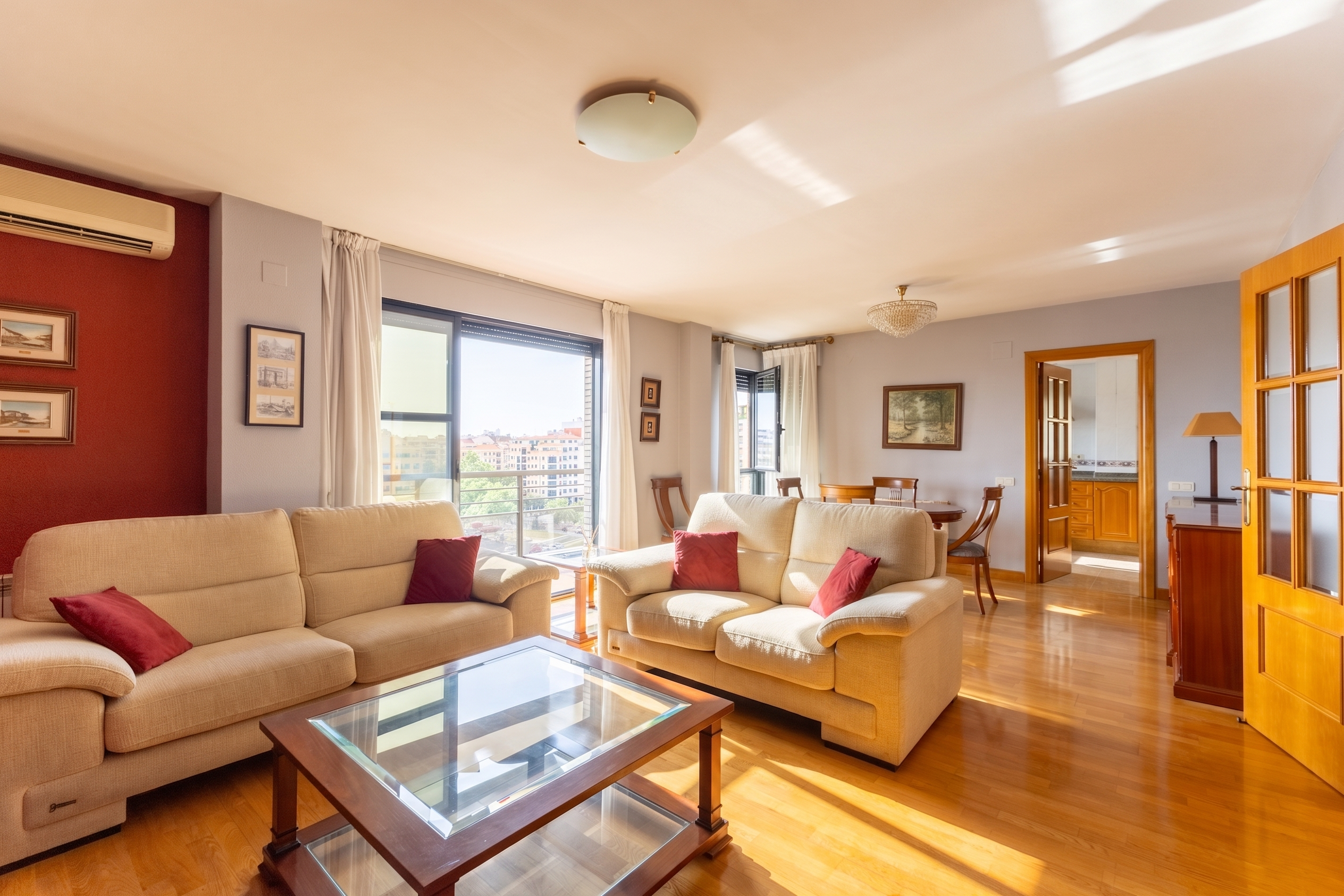 Duplex penthouse with open view