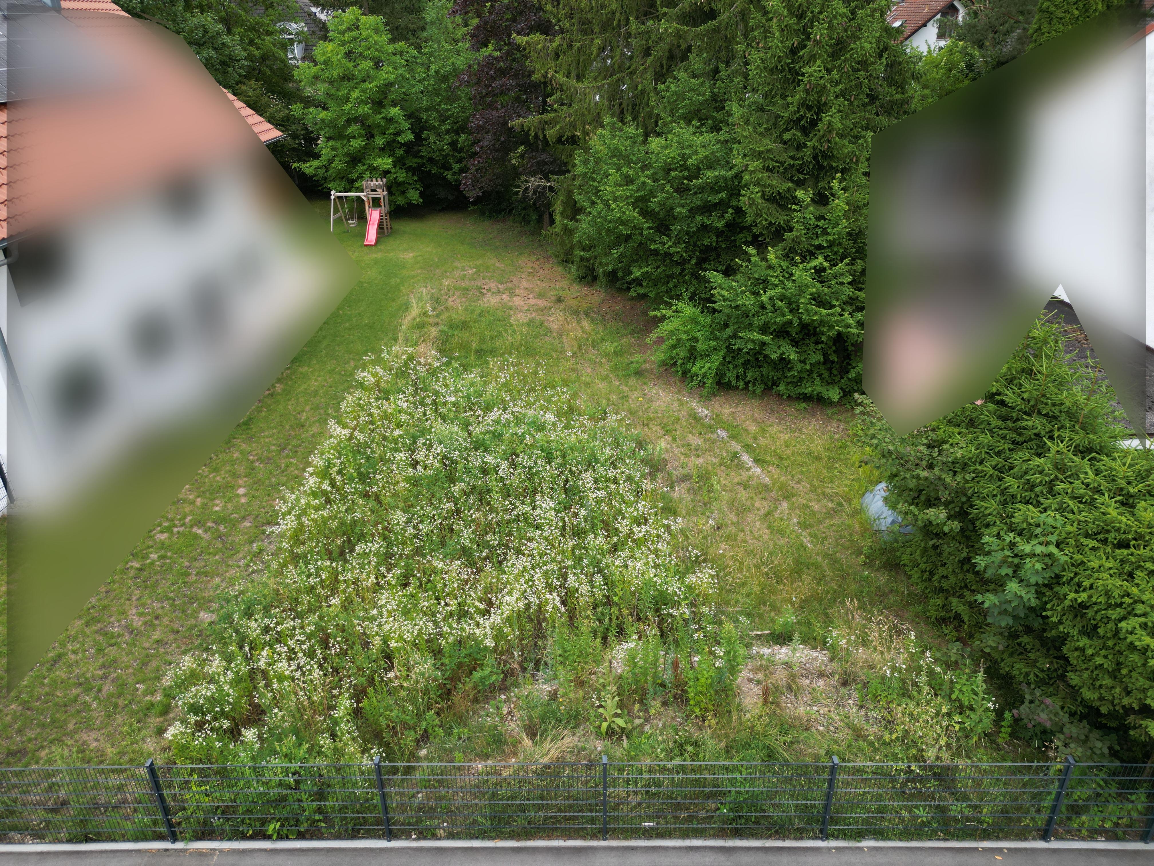 Undeveloped plot in quiet location near the forest