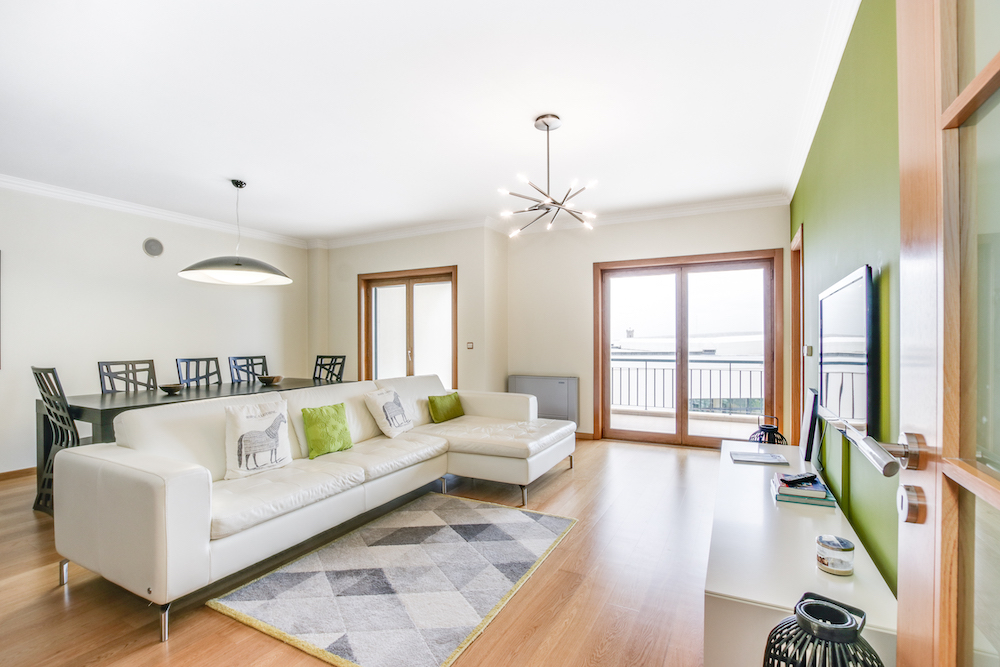 Furnished 3-bedroom Apartment | Carcavelos