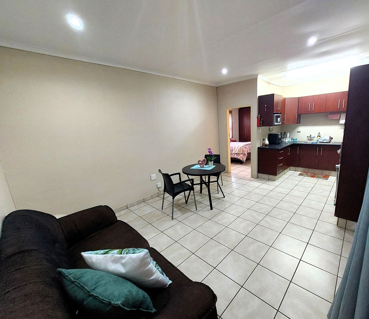 SEMI-FURNISHED APARTMENT IN SECURE AREA