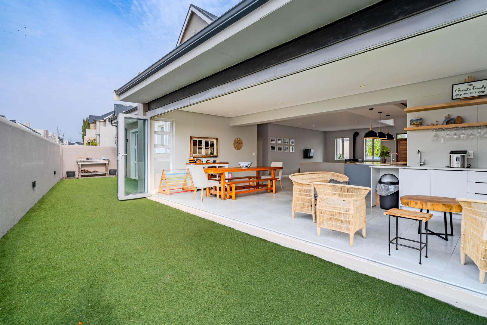 Sophisticated Winelands Living in a Secure Estate