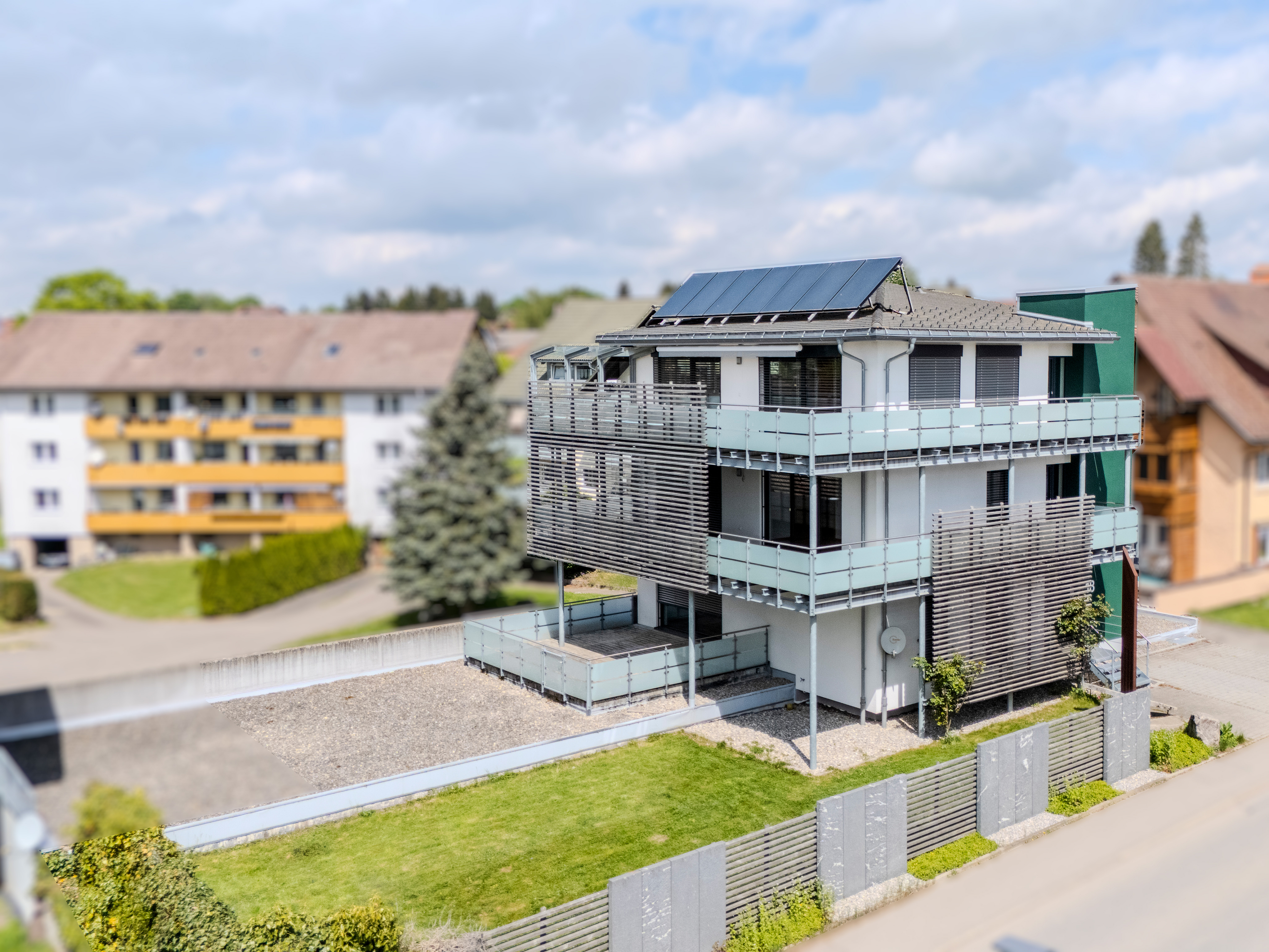 Exklusives Einfamilienhaus mit Einliegerwohnung