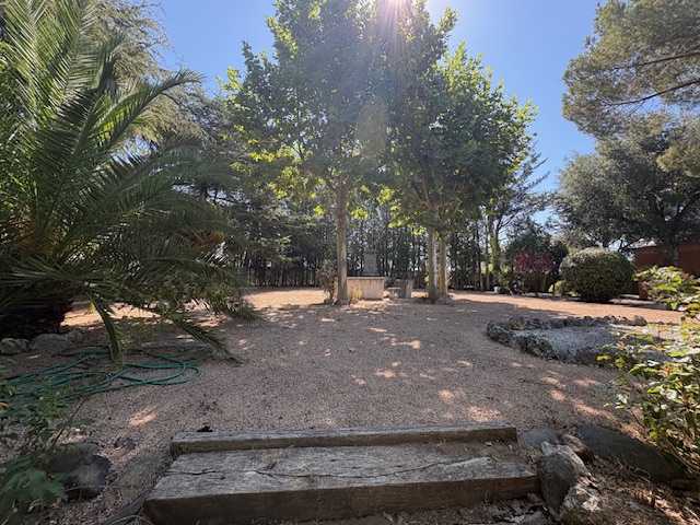 Corner lot with endless possibilities in Sant Antoni de Vilamajor