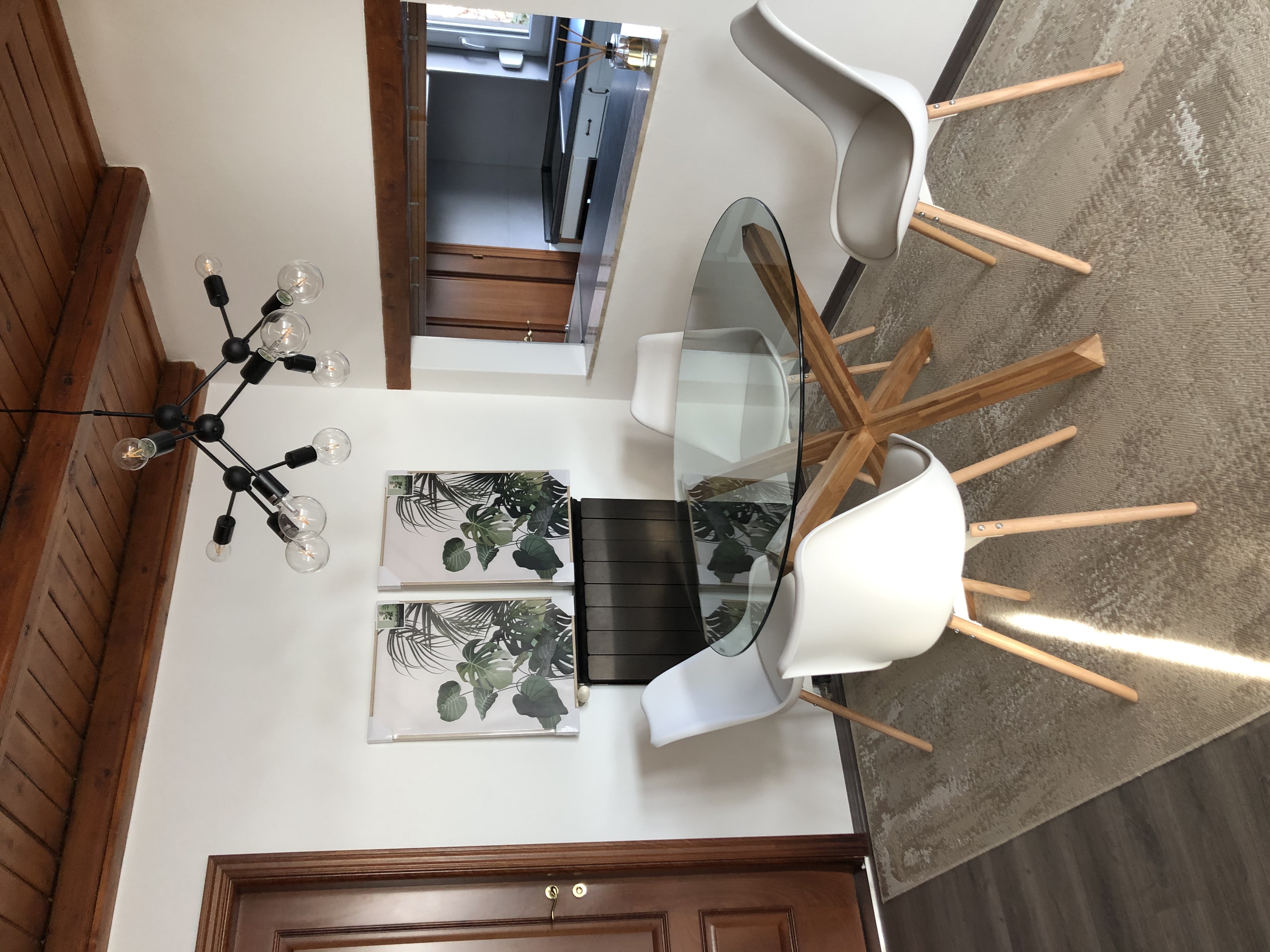 Exceptional, fully renovated apartment with stunning city views