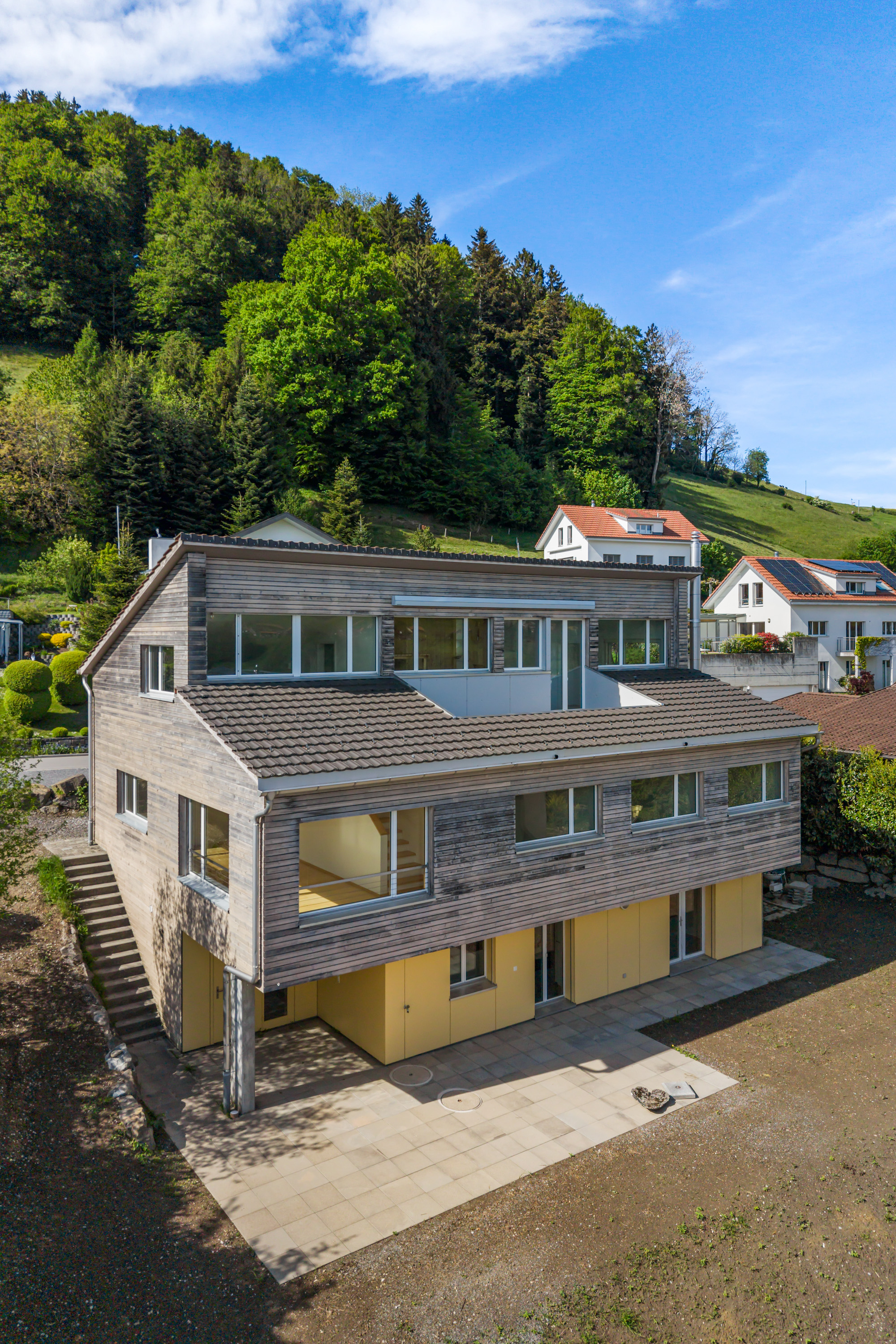 Grosszügiges Zuhause an ruhiger Lage